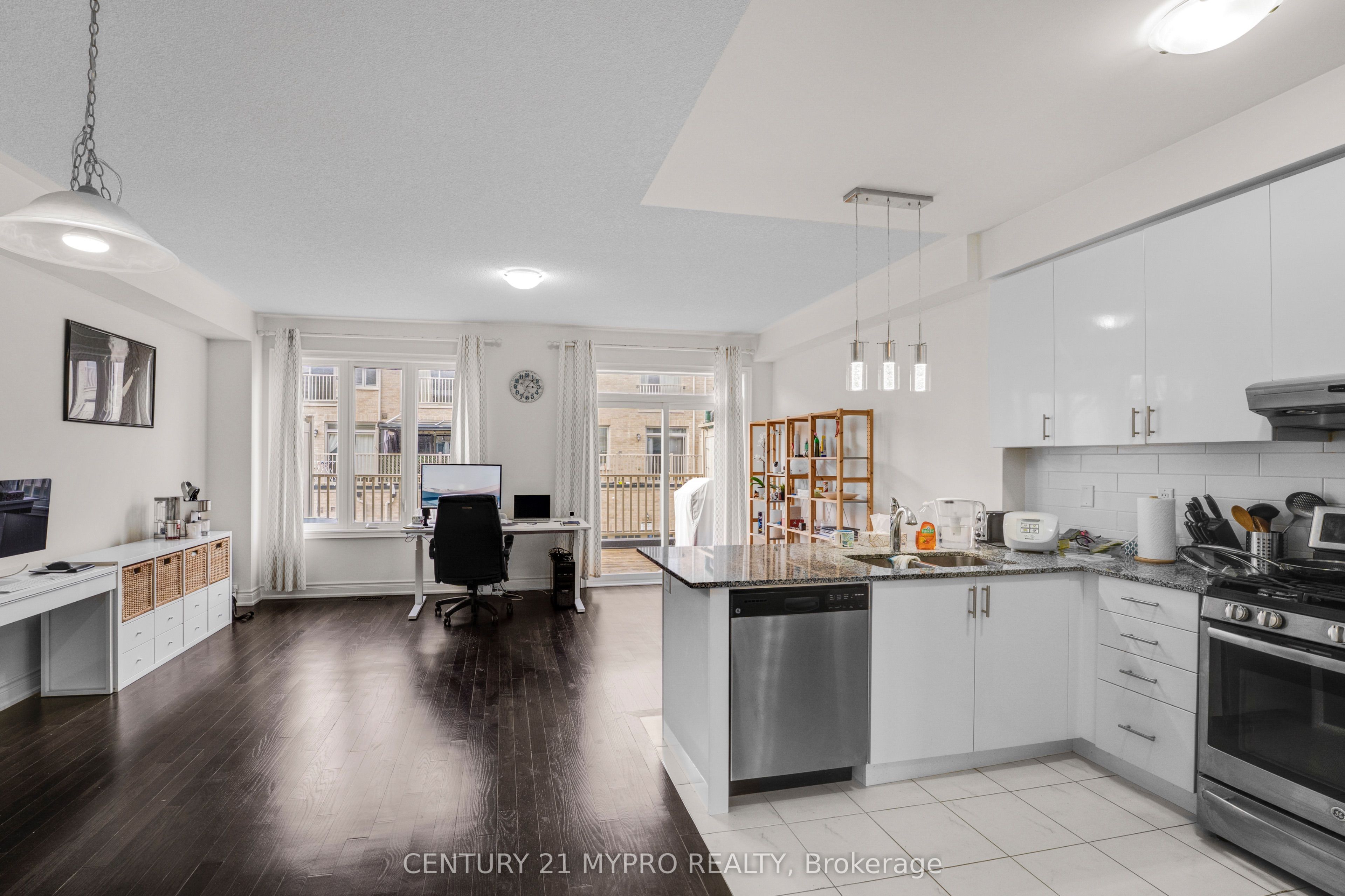 12 Brushwood Drive Property Photo 13