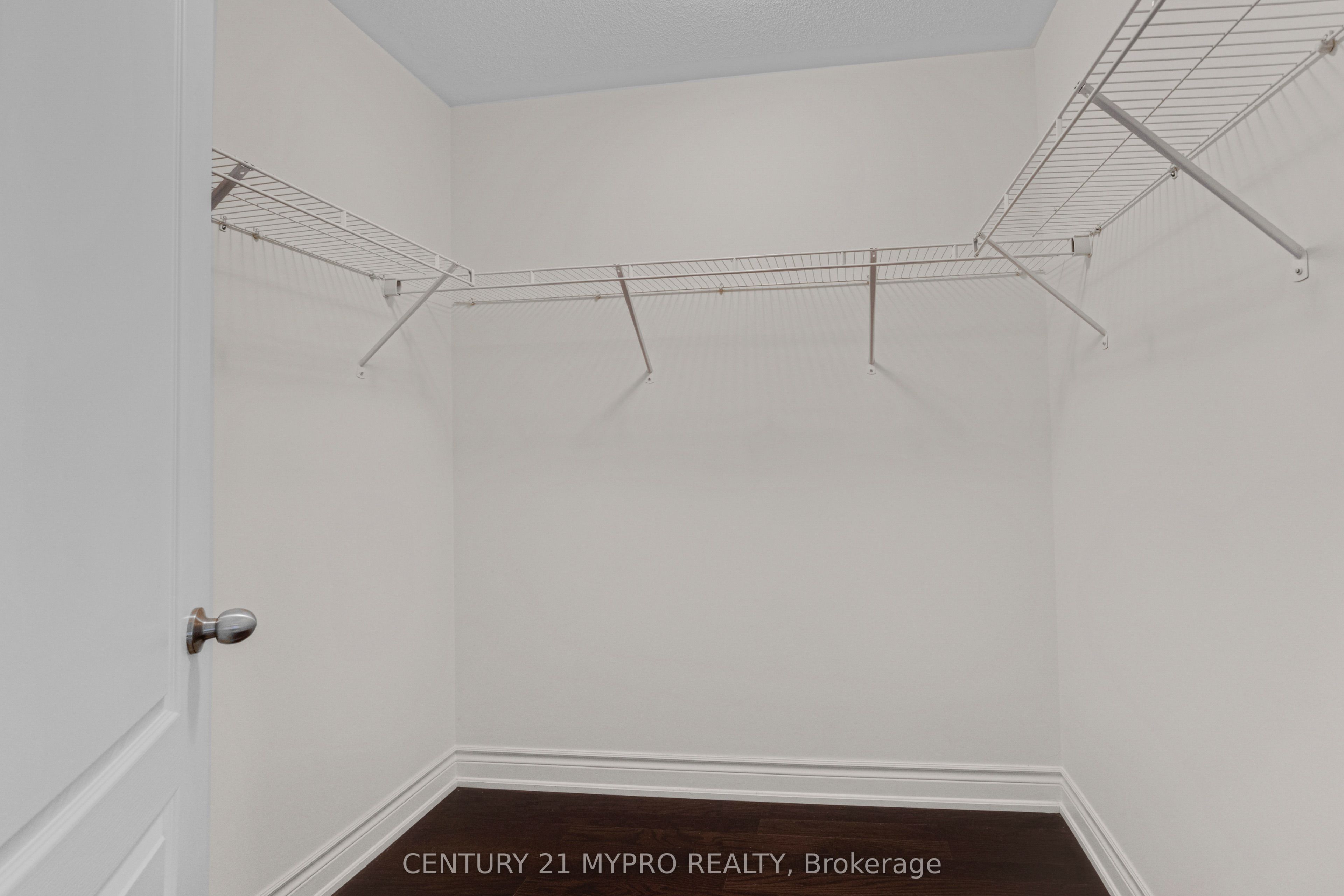 12 Brushwood Drive Property Photo 22