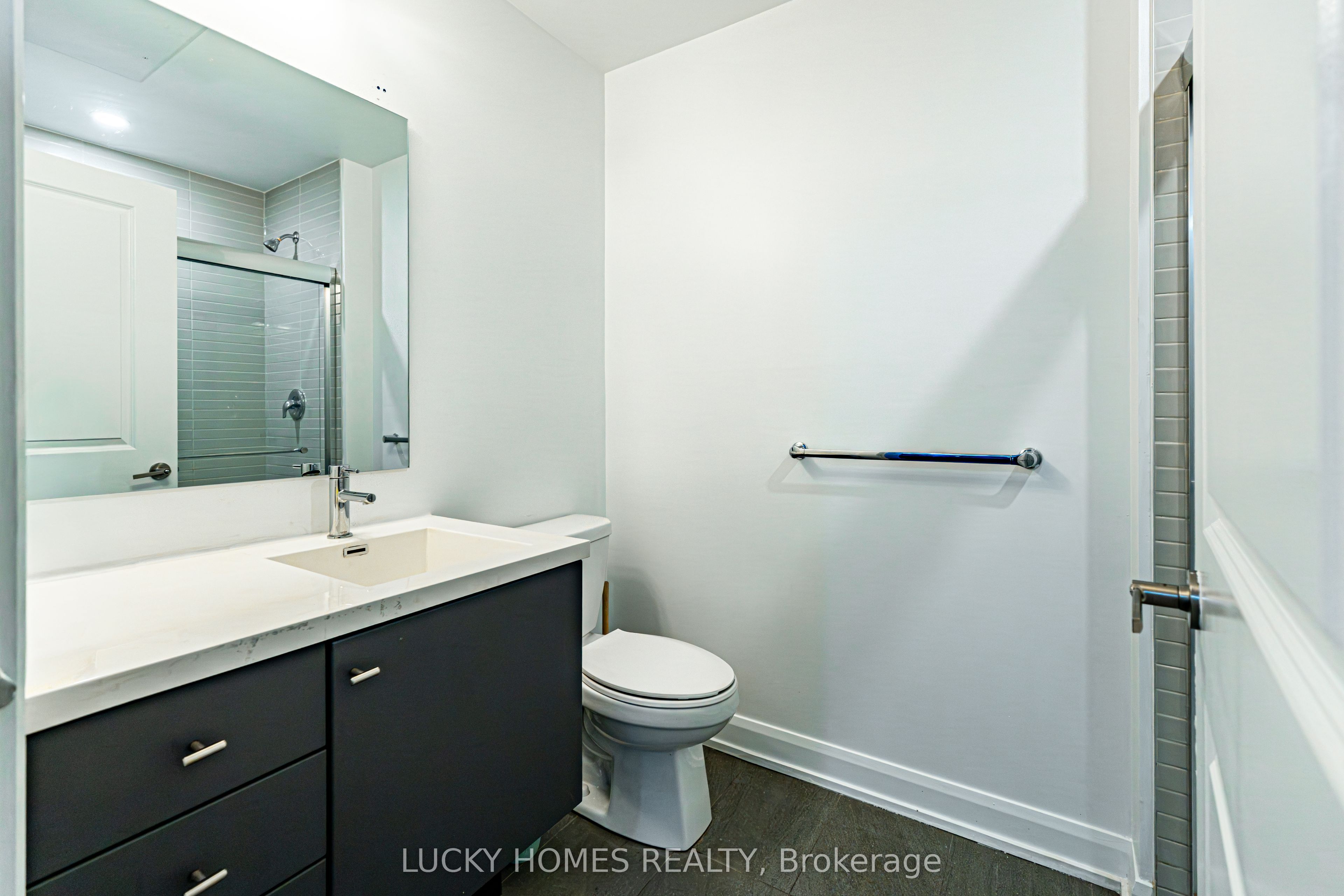 3220 William Coltson Avenue 315 Property Photo 16