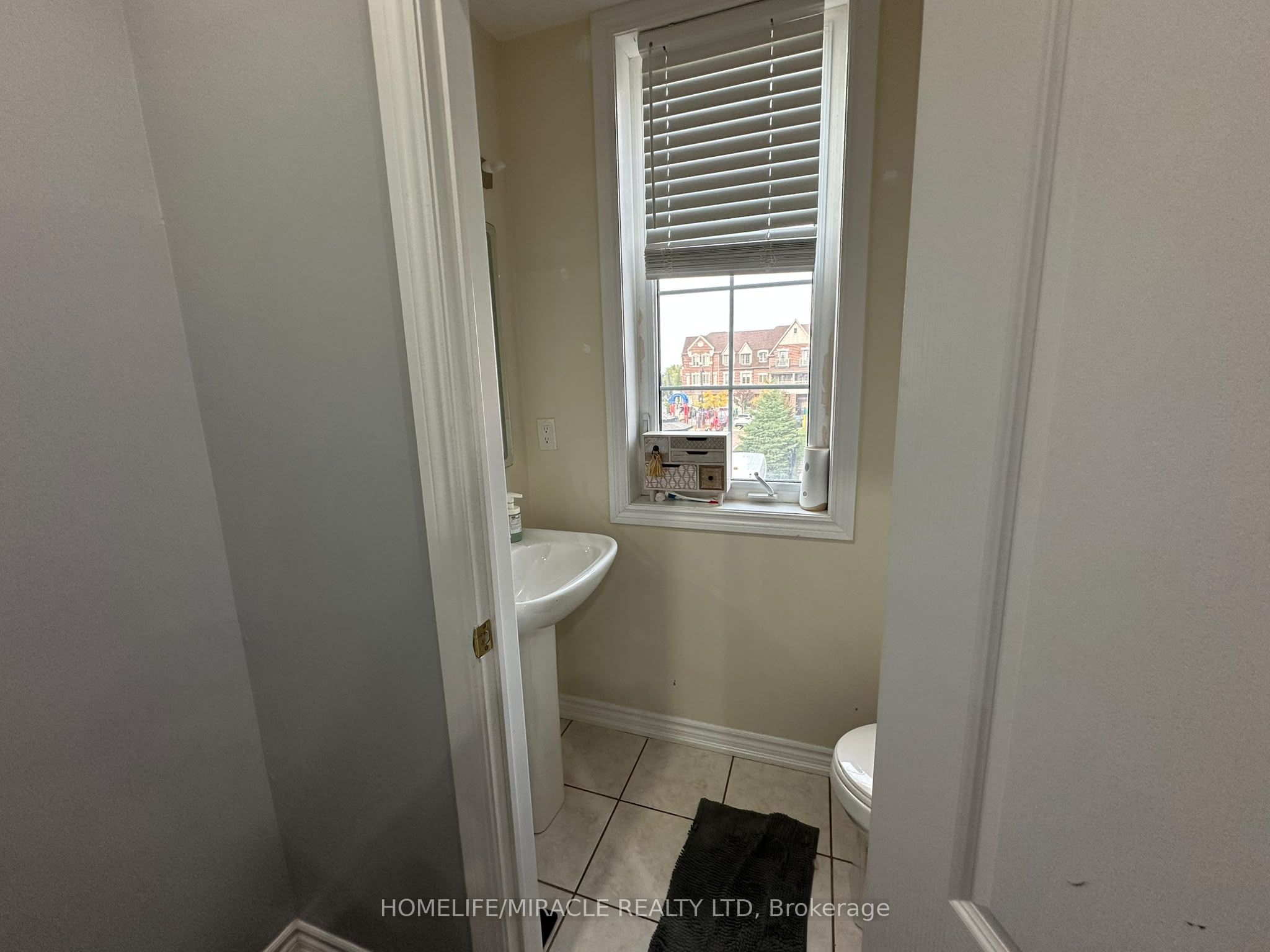 22 Hobart Gardens Property Photo 12