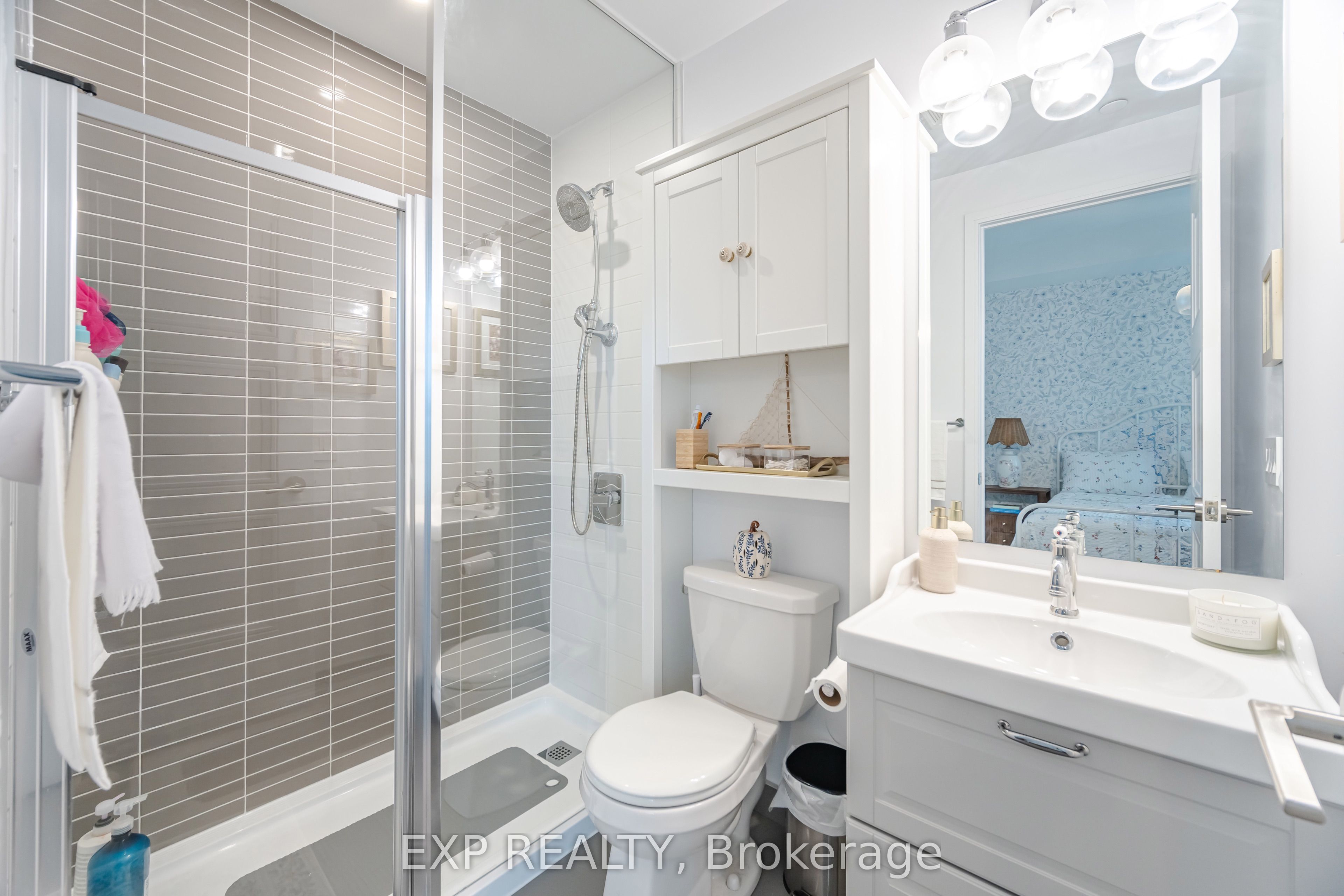 25 Neighbourhood Lane 812 Property Photo 22