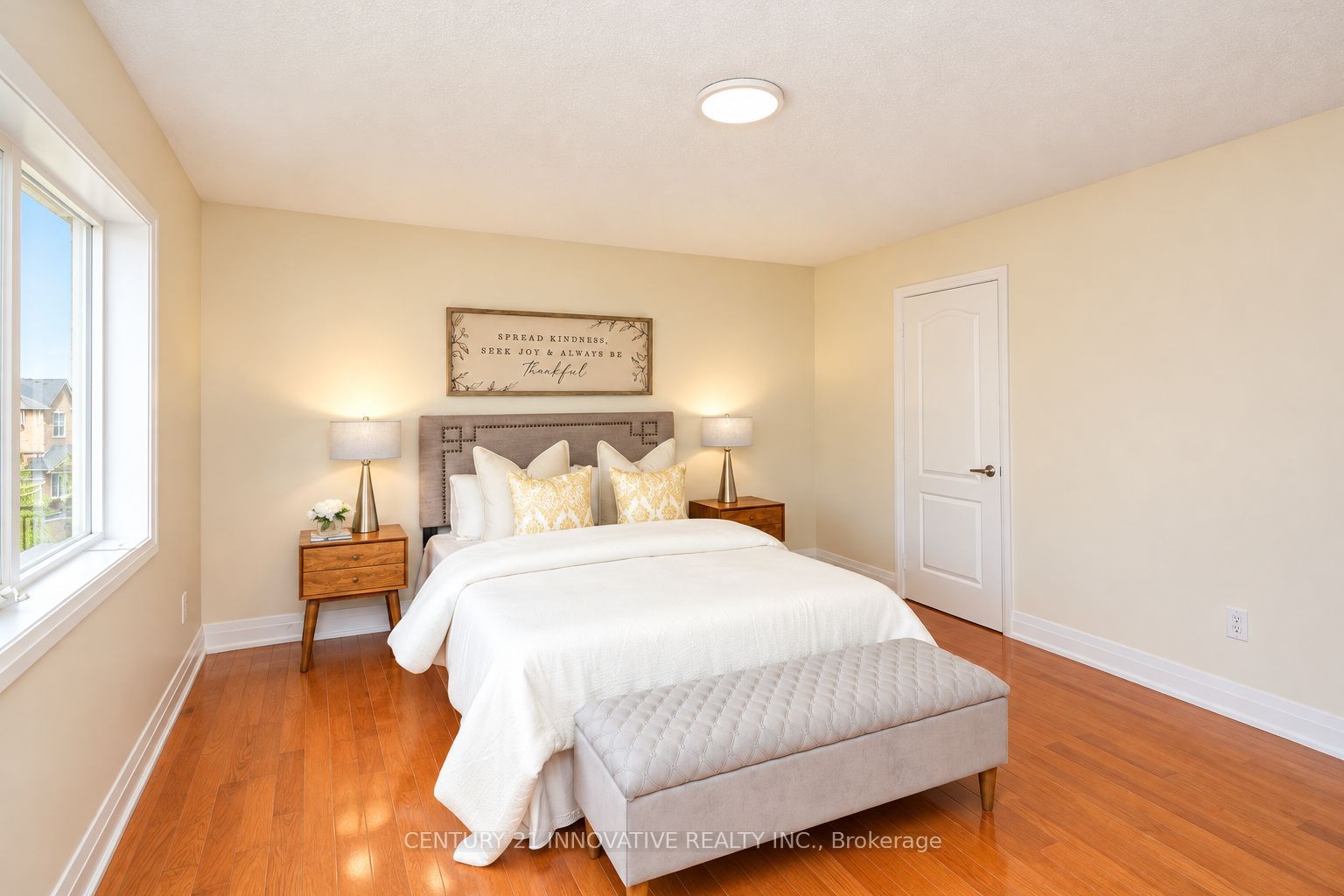5151 Oscar Peterson Boulevard Property Photo 15