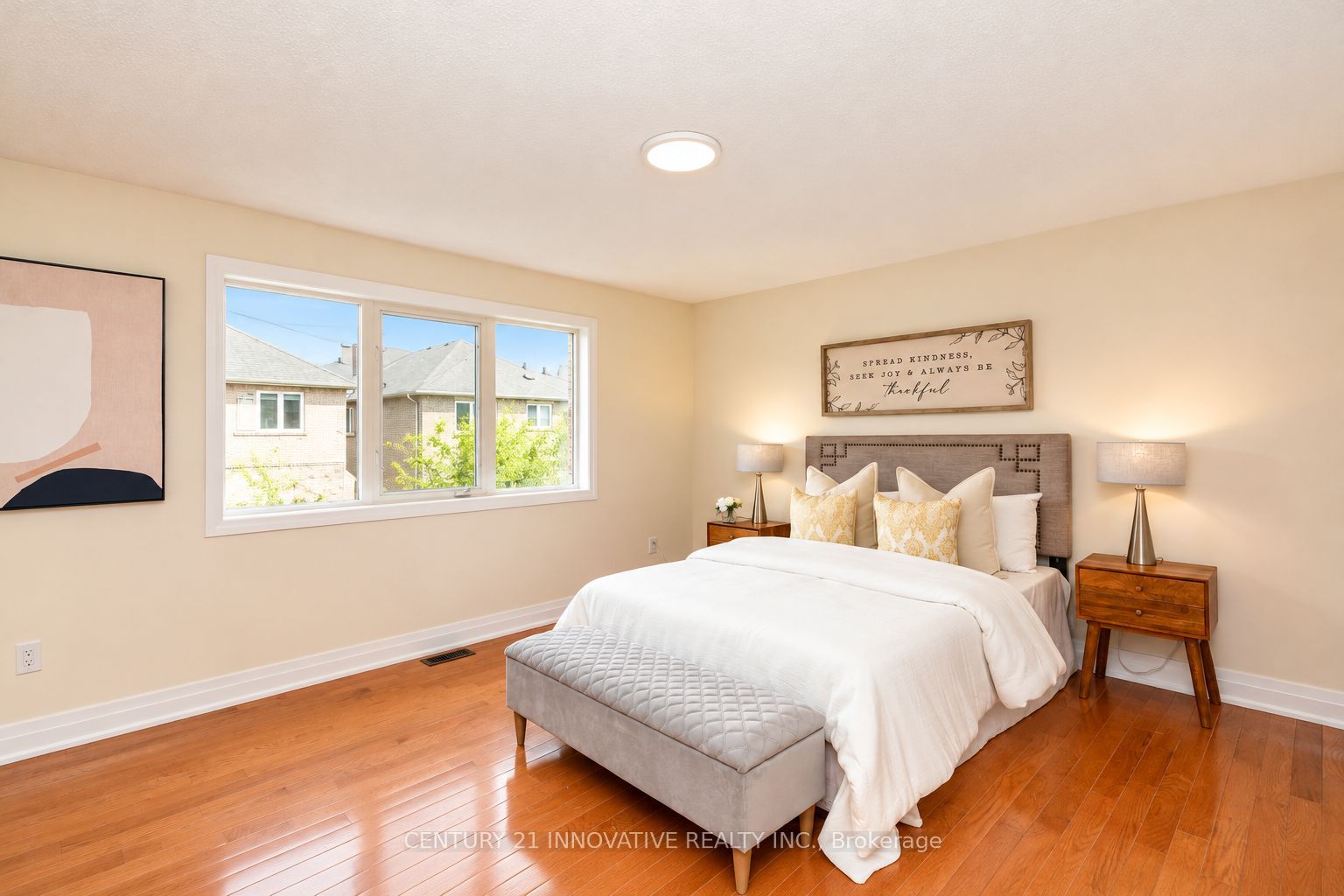 5151 Oscar Peterson Boulevard Property Photo 16
