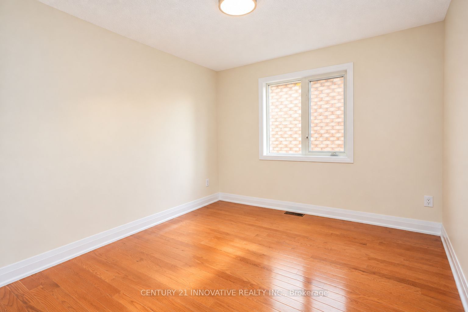 5151 Oscar Peterson Boulevard Property Photo 22