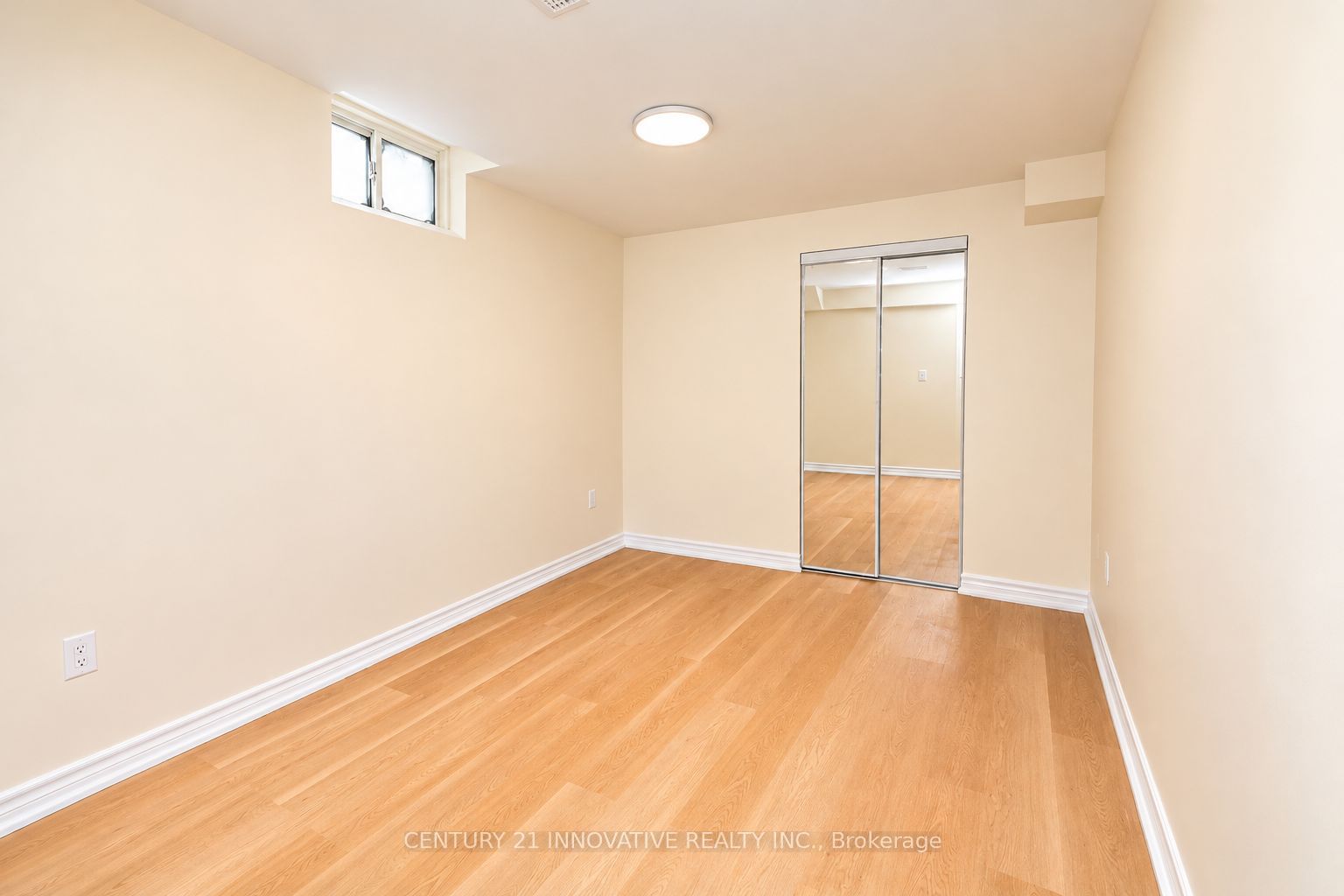 5151 Oscar Peterson Boulevard Property Photo 27