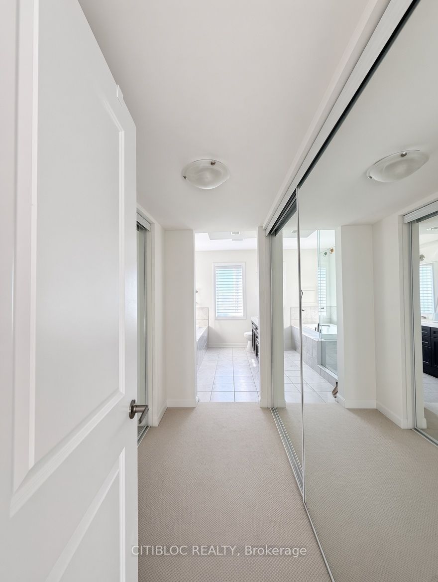 22 Sarah Jackson Crescent Property Photo 8