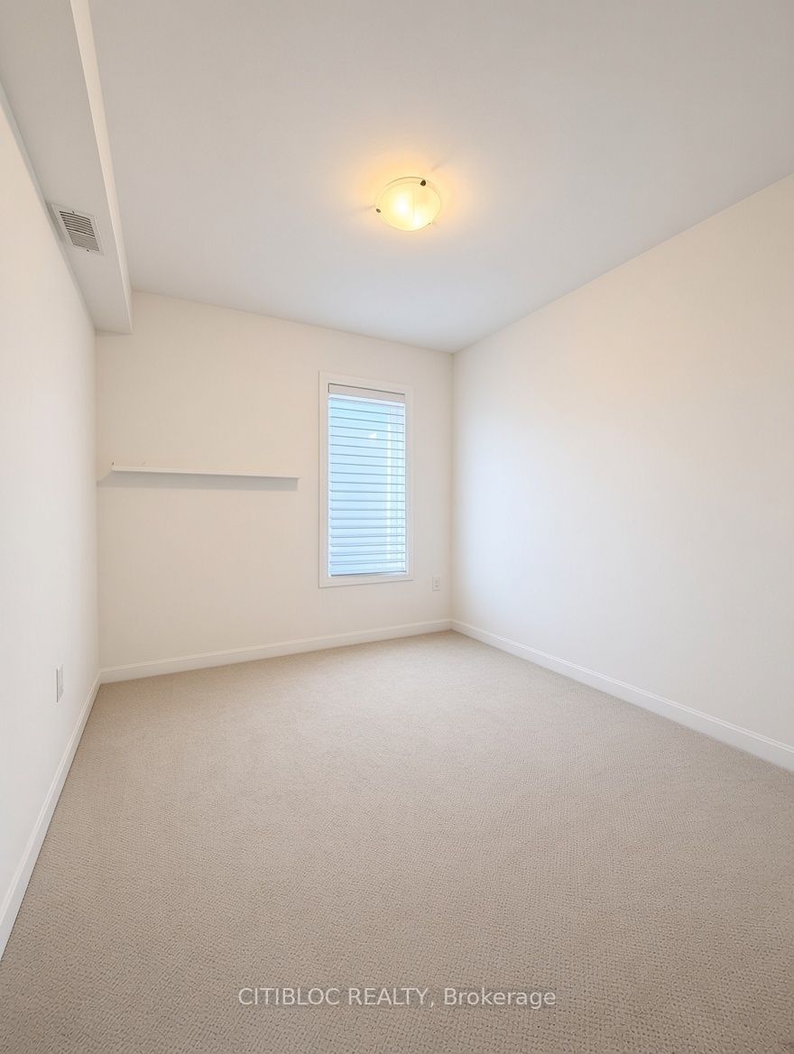 22 Sarah Jackson Crescent Property Photo 13