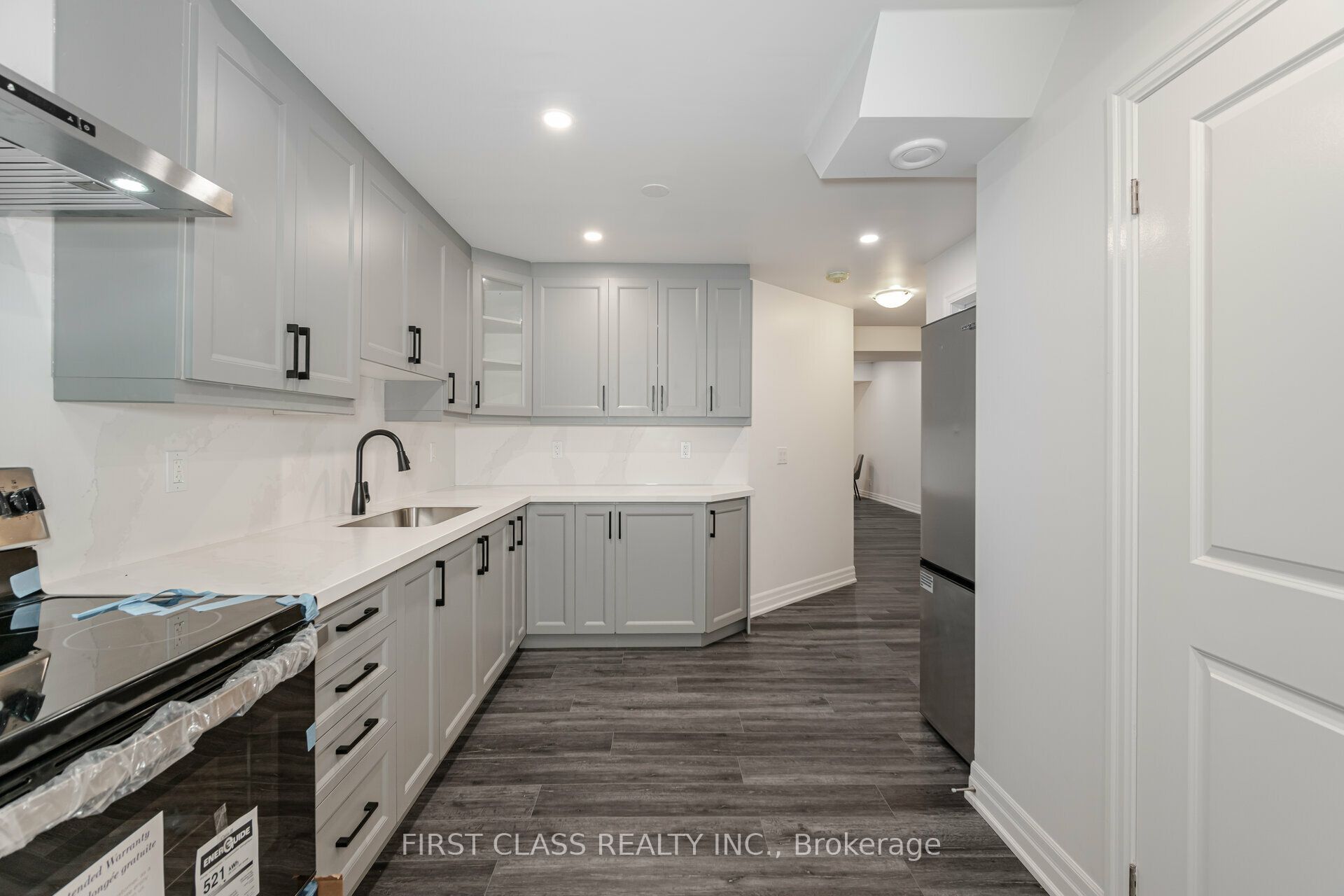 146 Rising Hill Ridge W Property Photo 6