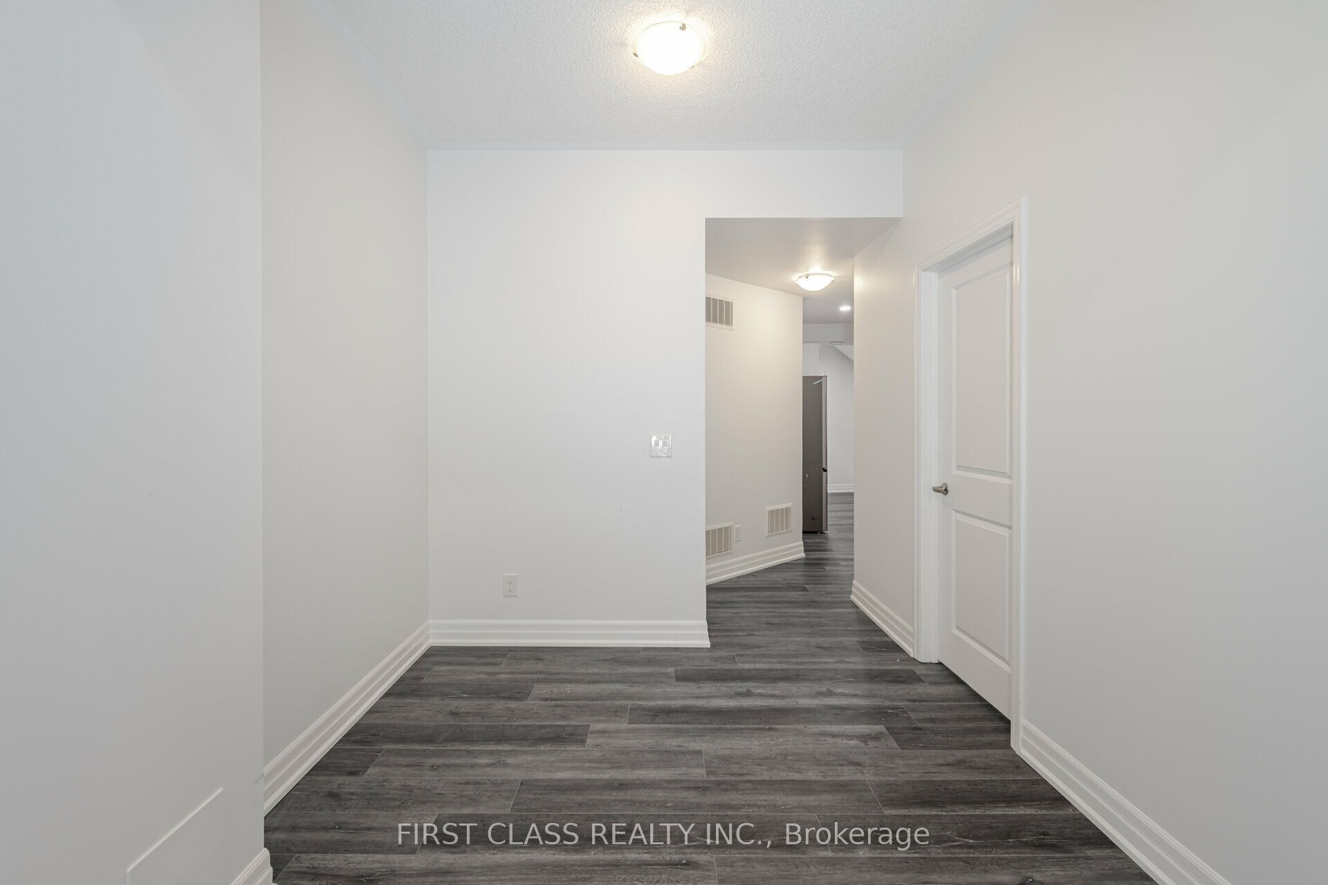 146 Rising Hill Ridge W Property Photo 11
