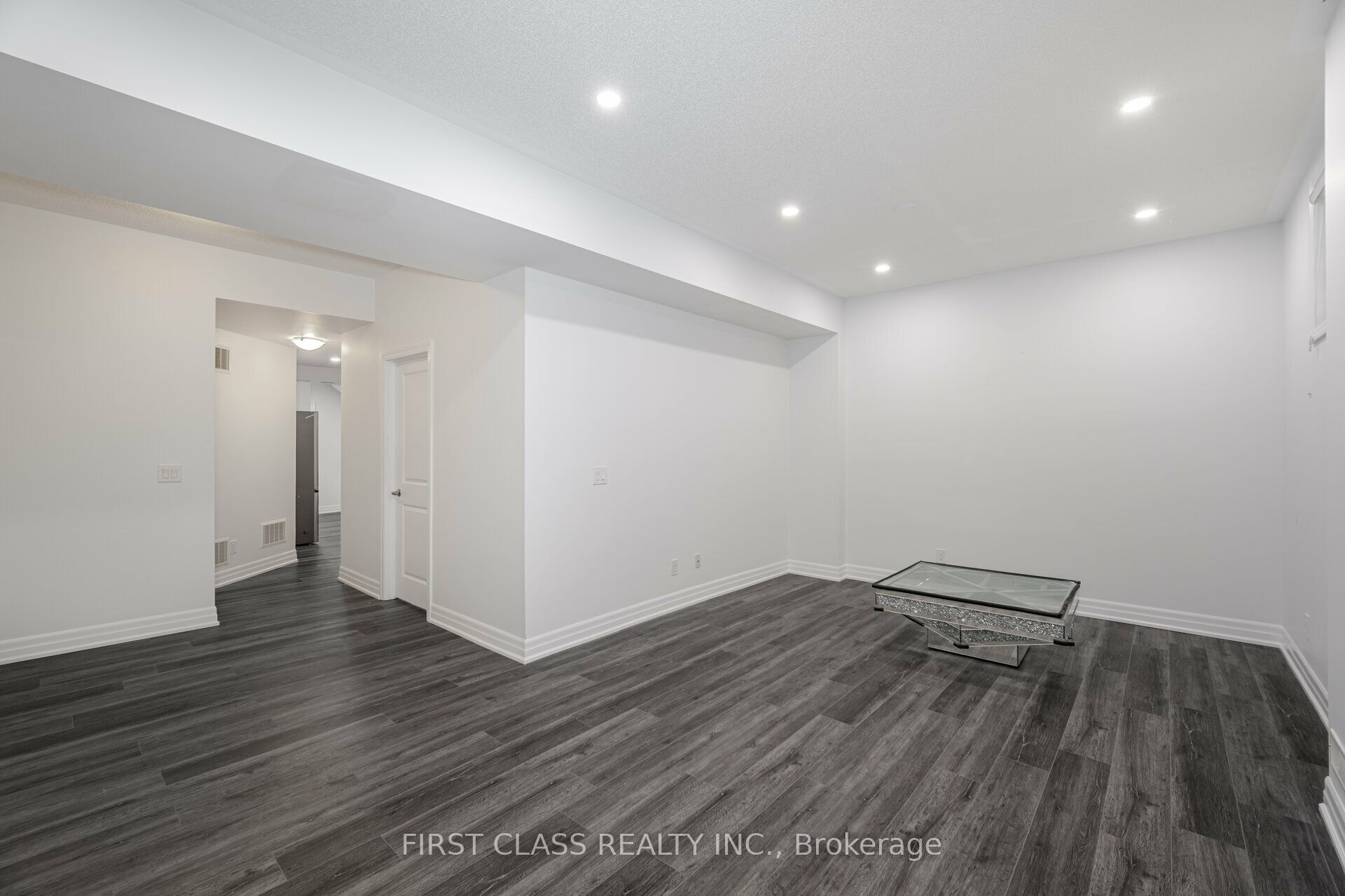 146 Rising Hill Ridge W Property Photo 12