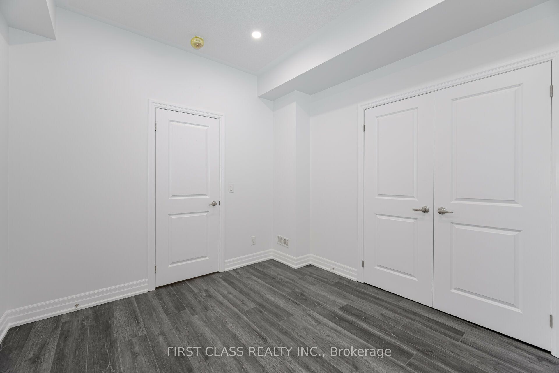 146 Rising Hill Ridge W Property Photo 21