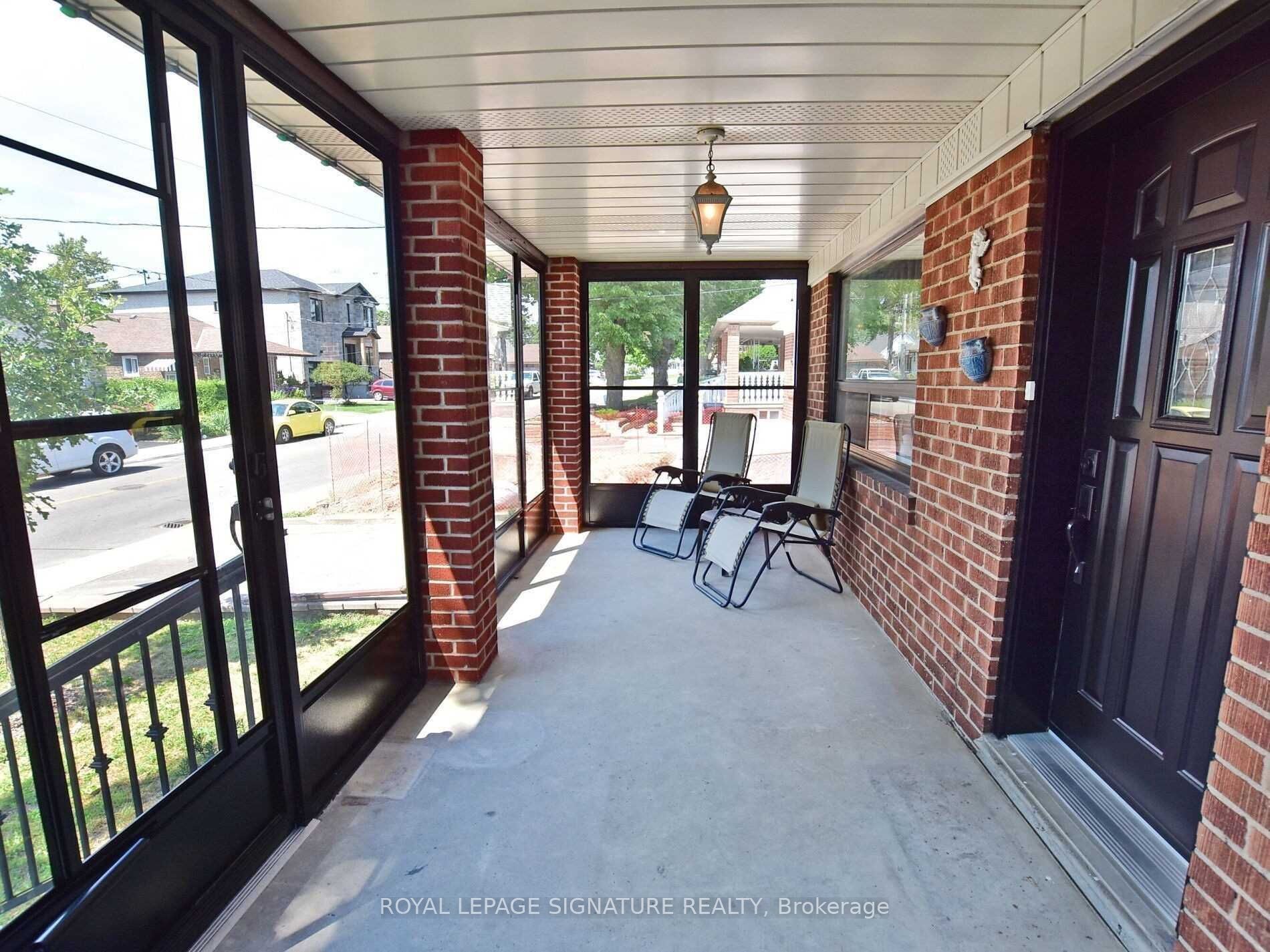 103 Richardson Avenue Property Photo 6