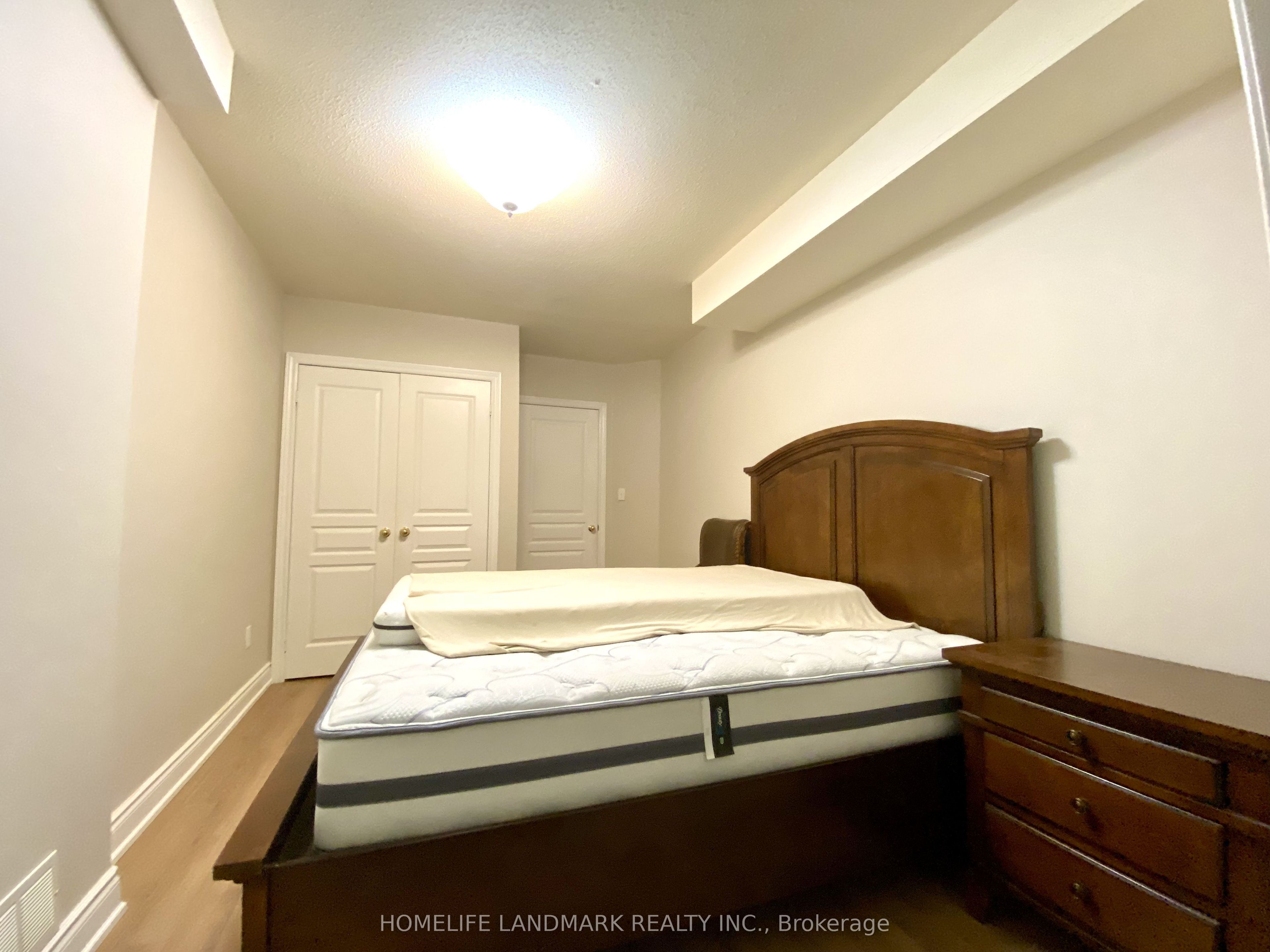 1134 Woodington Lane Walkout Basement Property Photo 7