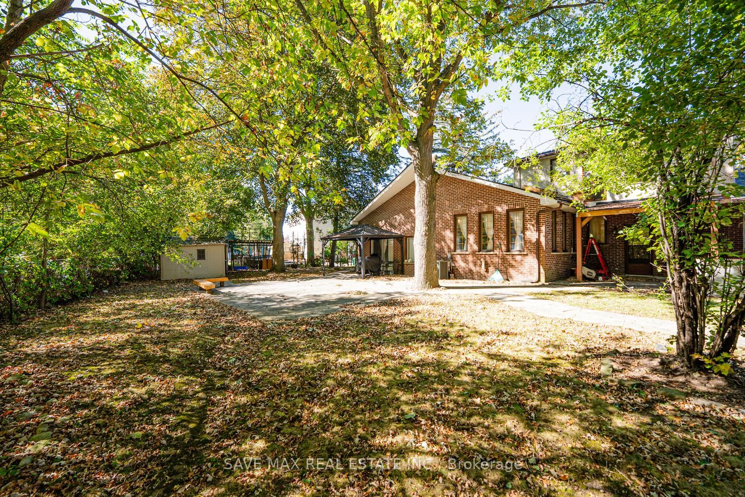 1215 Martins Boulevard Property Photo 44