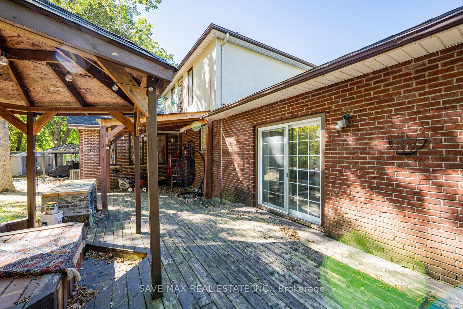 1215 Martins Boulevard Property Photo 46