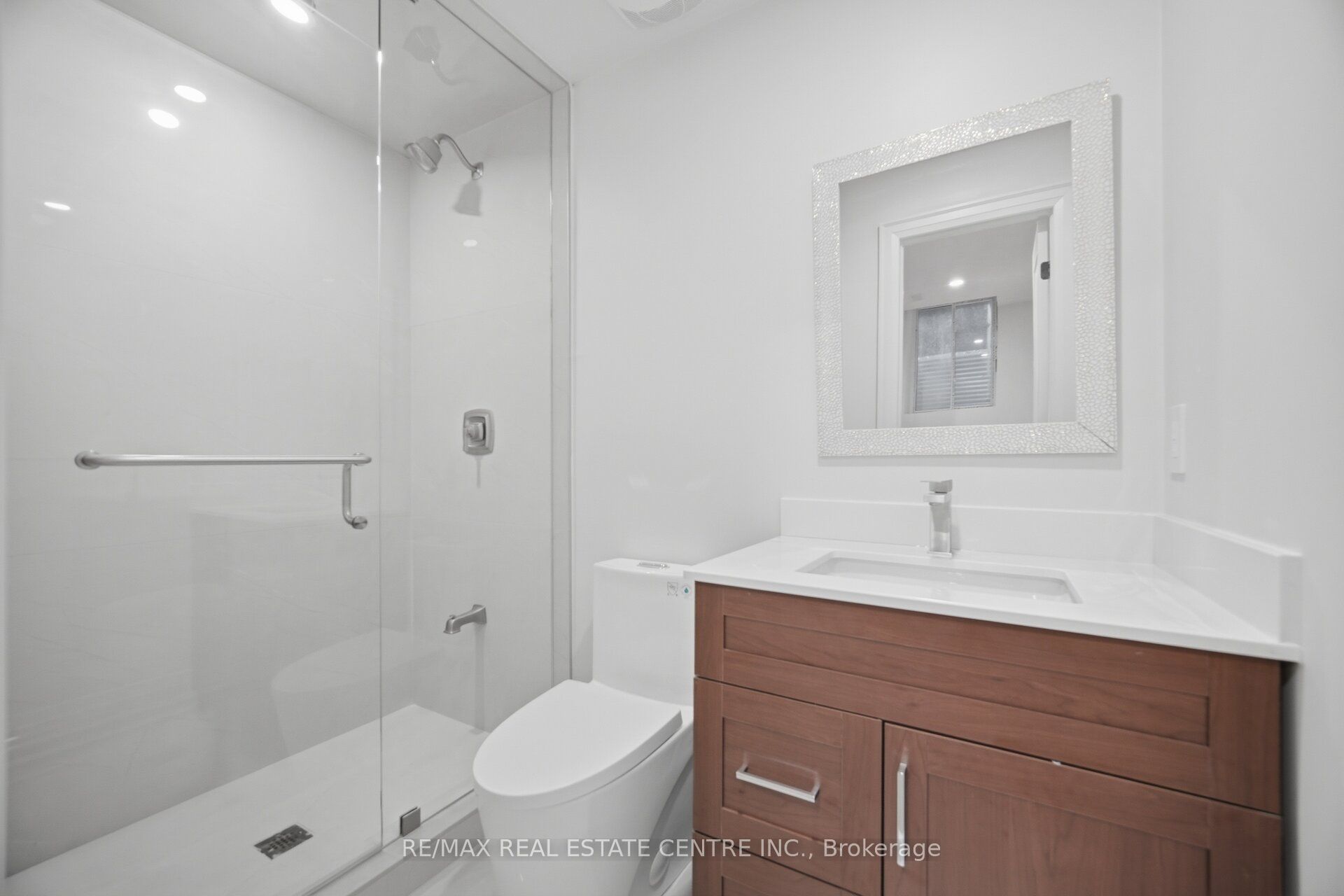 4 Calstock Place Property Photo 39