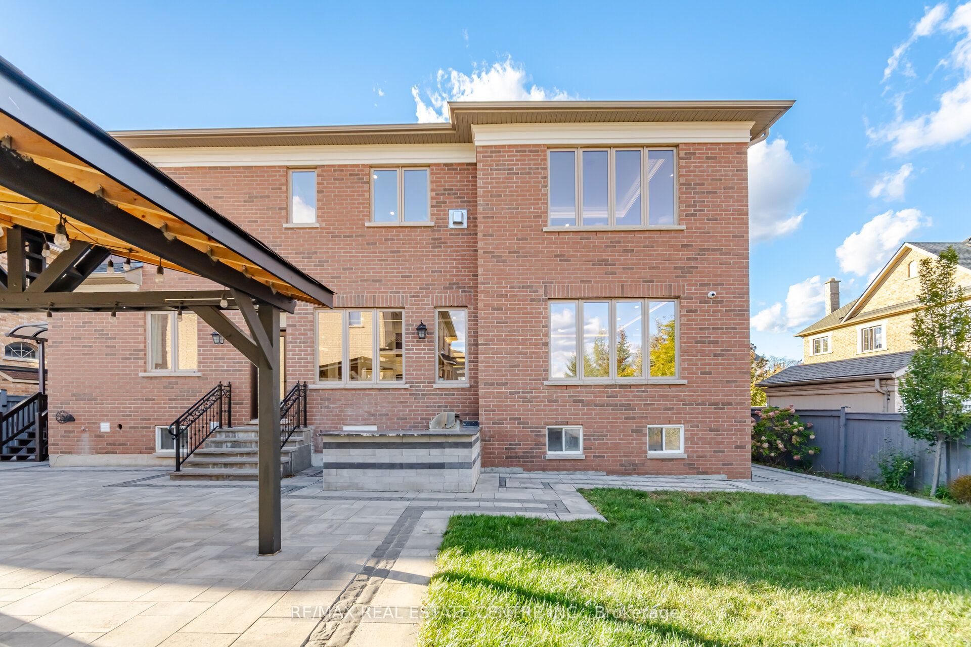 4 Calstock Place Property Photo 43