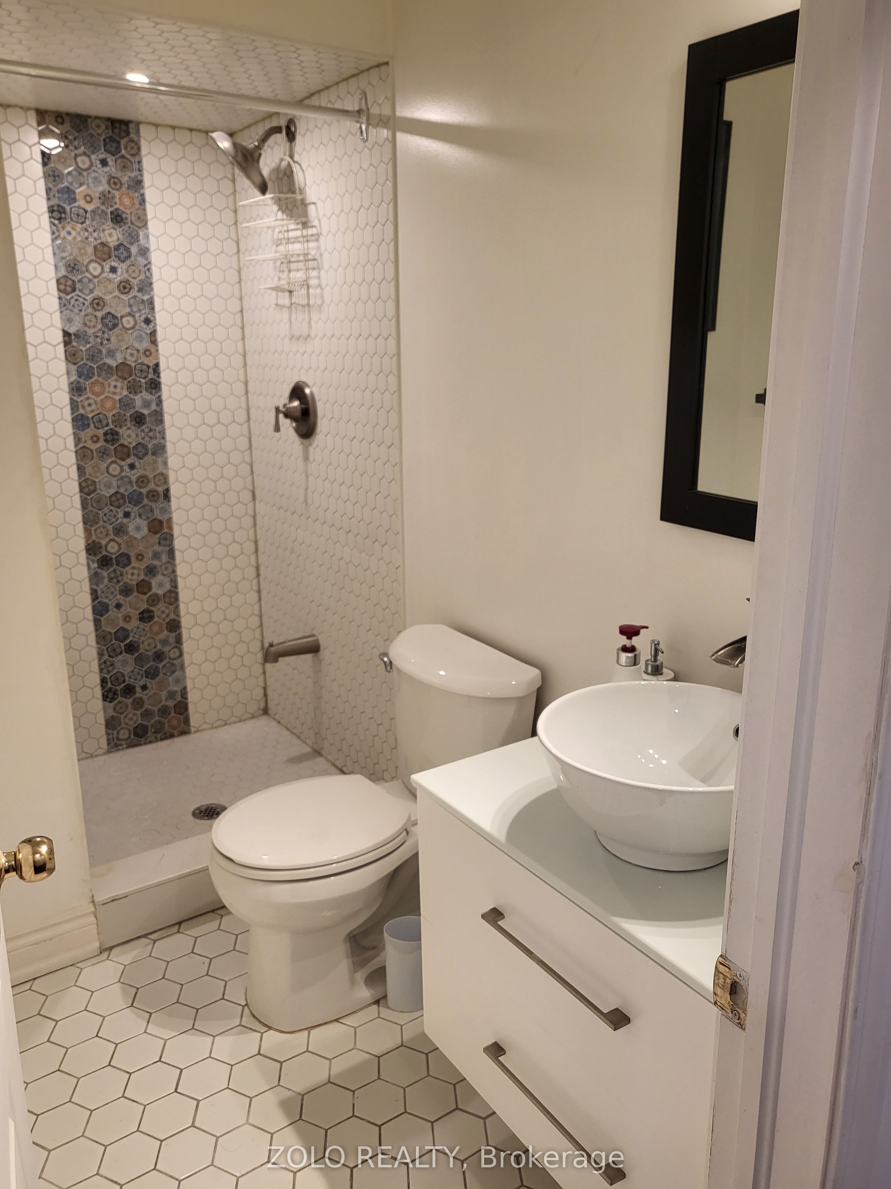28 Spring Valley Court Property Photo 6