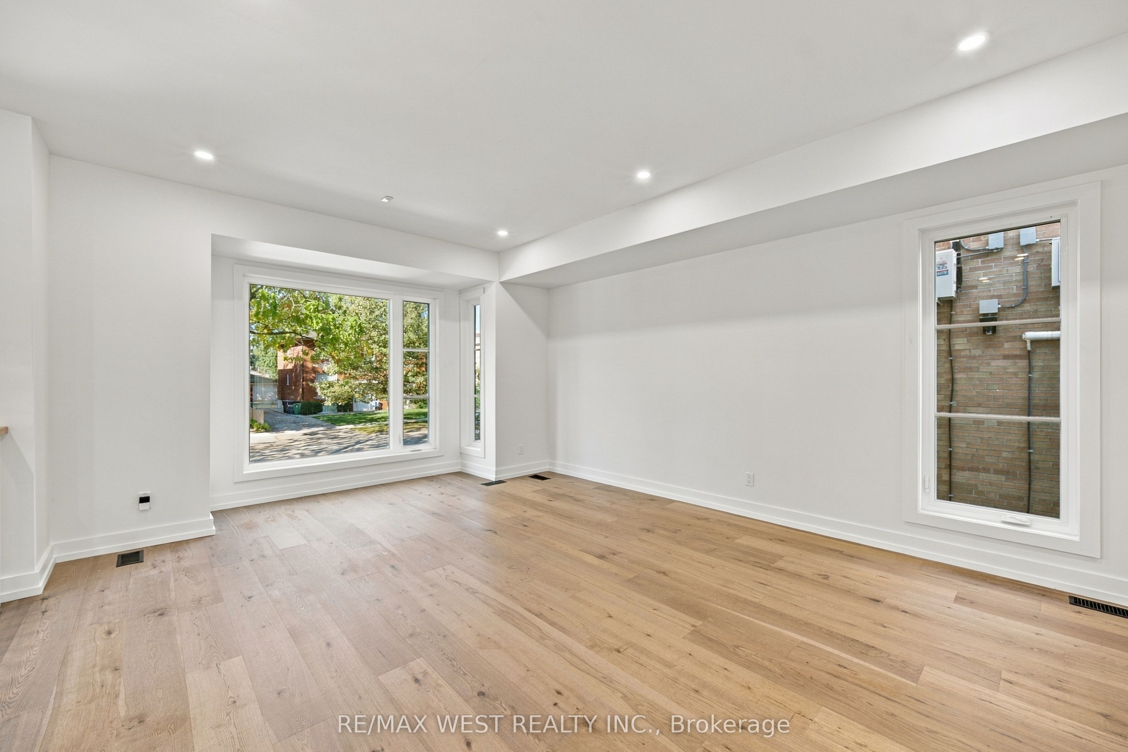 157 Aldercrest Avenue Property Photo 13