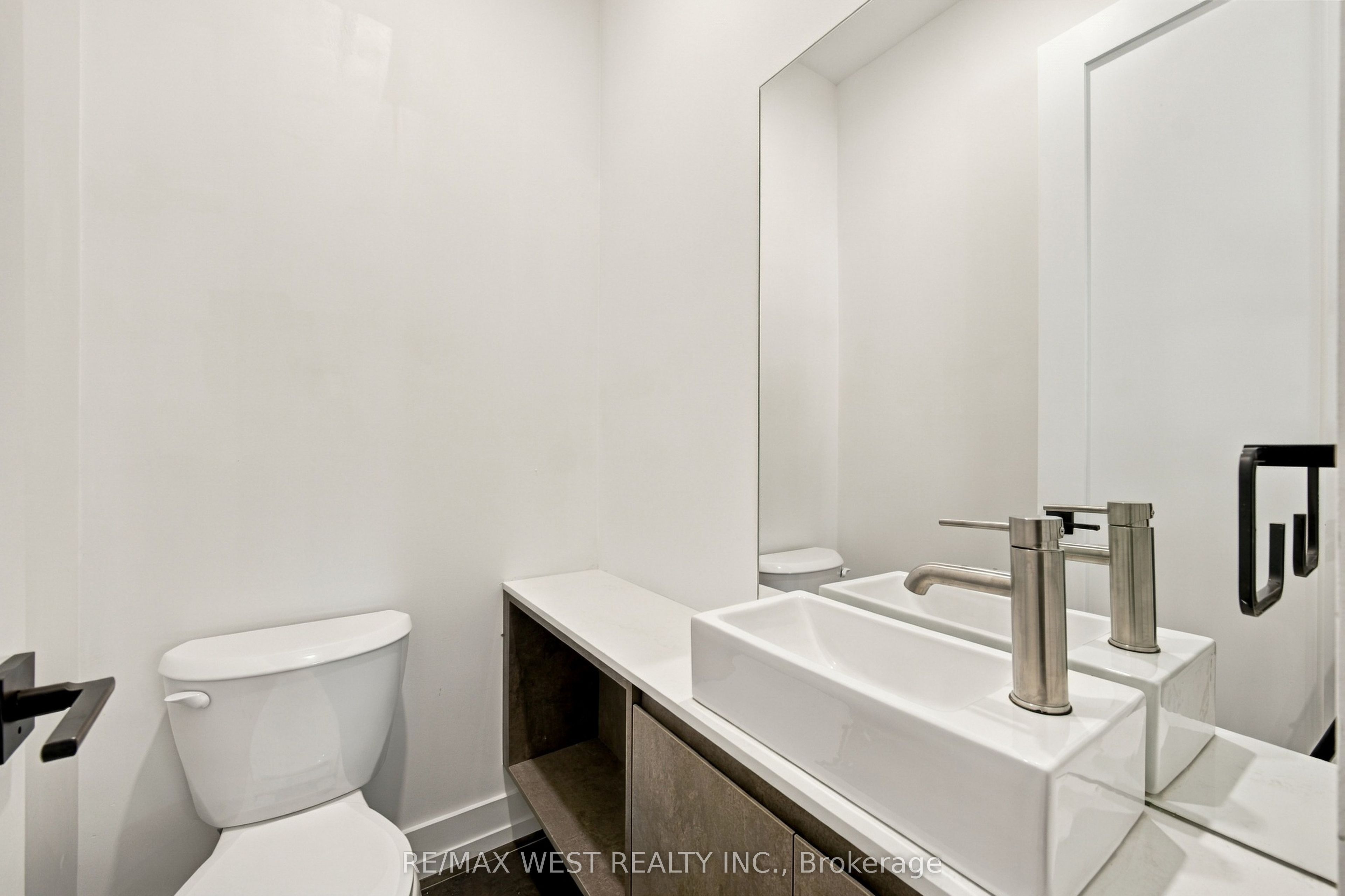 157 Aldercrest Avenue Property Photo 26