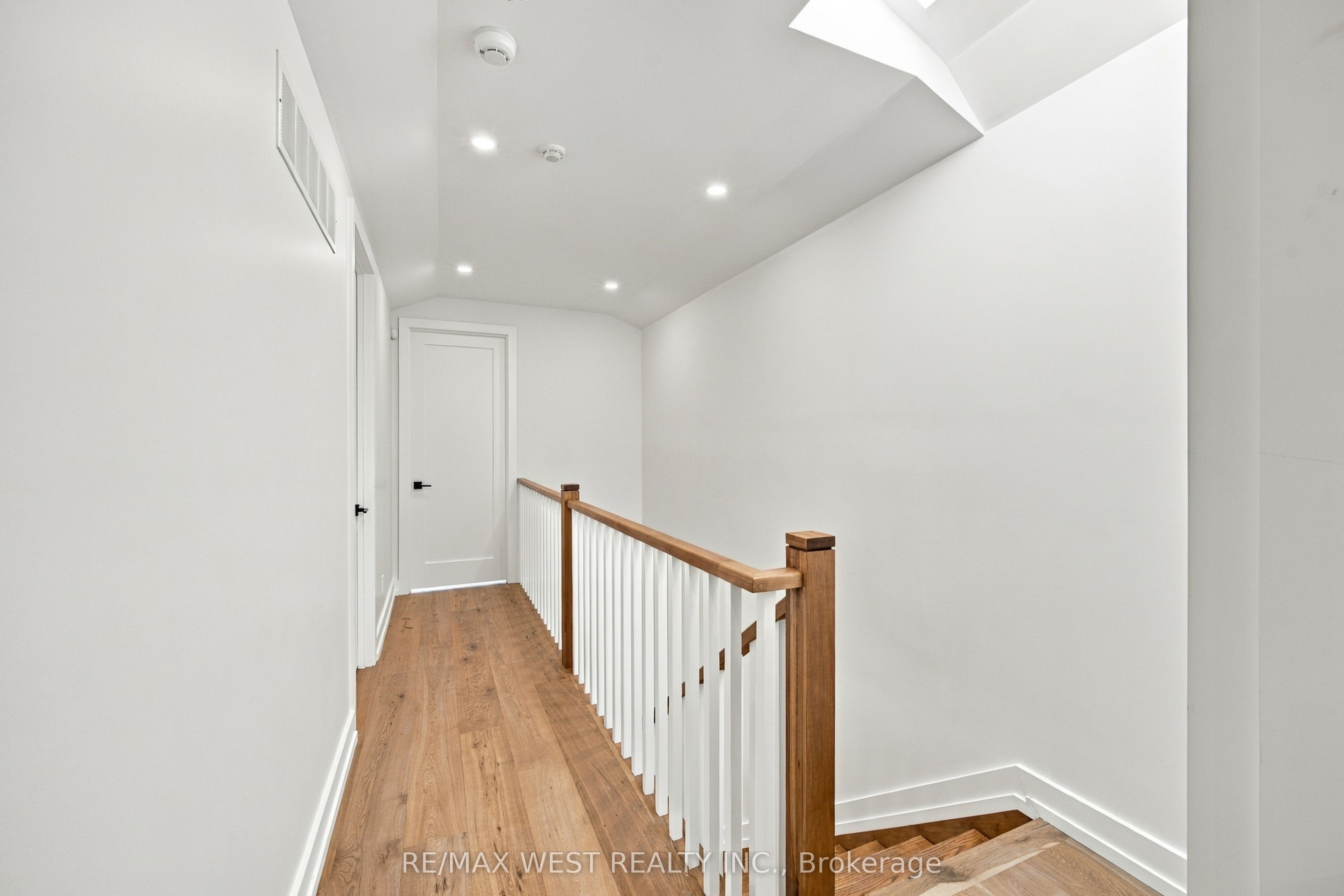 157 Aldercrest Avenue Property Photo 28