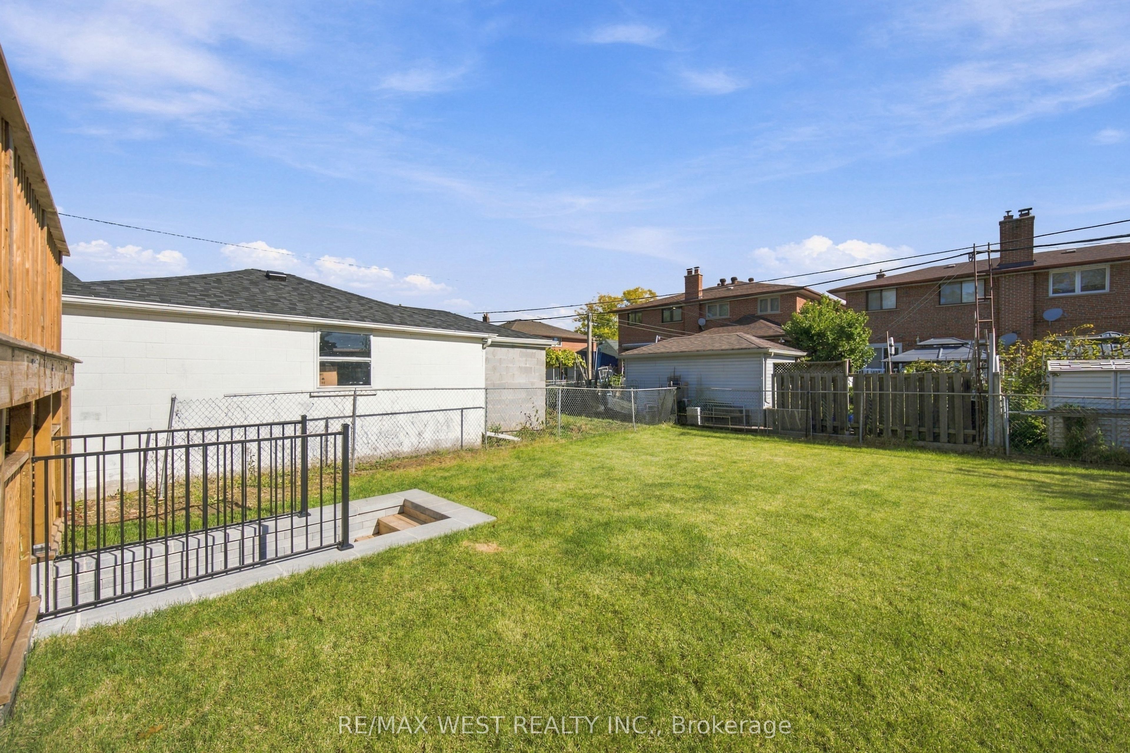 157 Aldercrest Avenue Property Photo 45