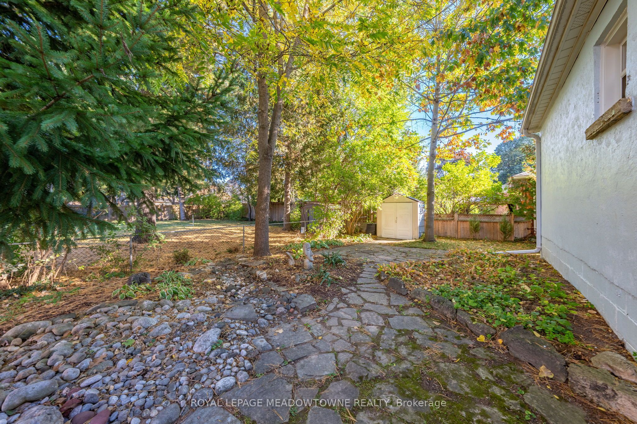 33 Durham Street Property Photo 35