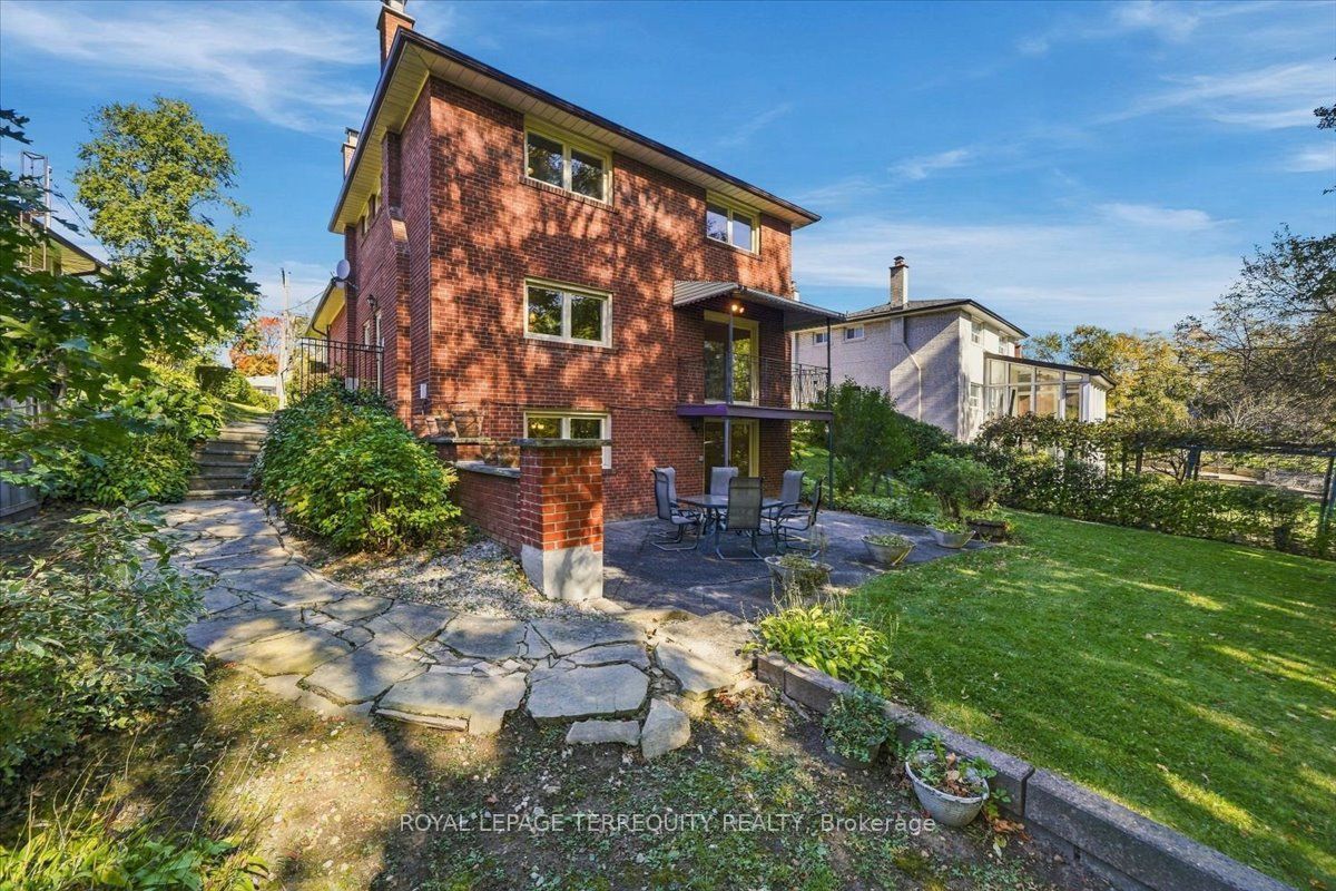 169 Grandravine Drive Property Photo 37