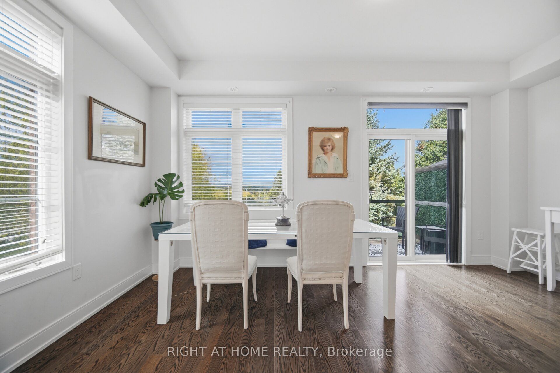 36 Whitehorn Lane Property Photo 14