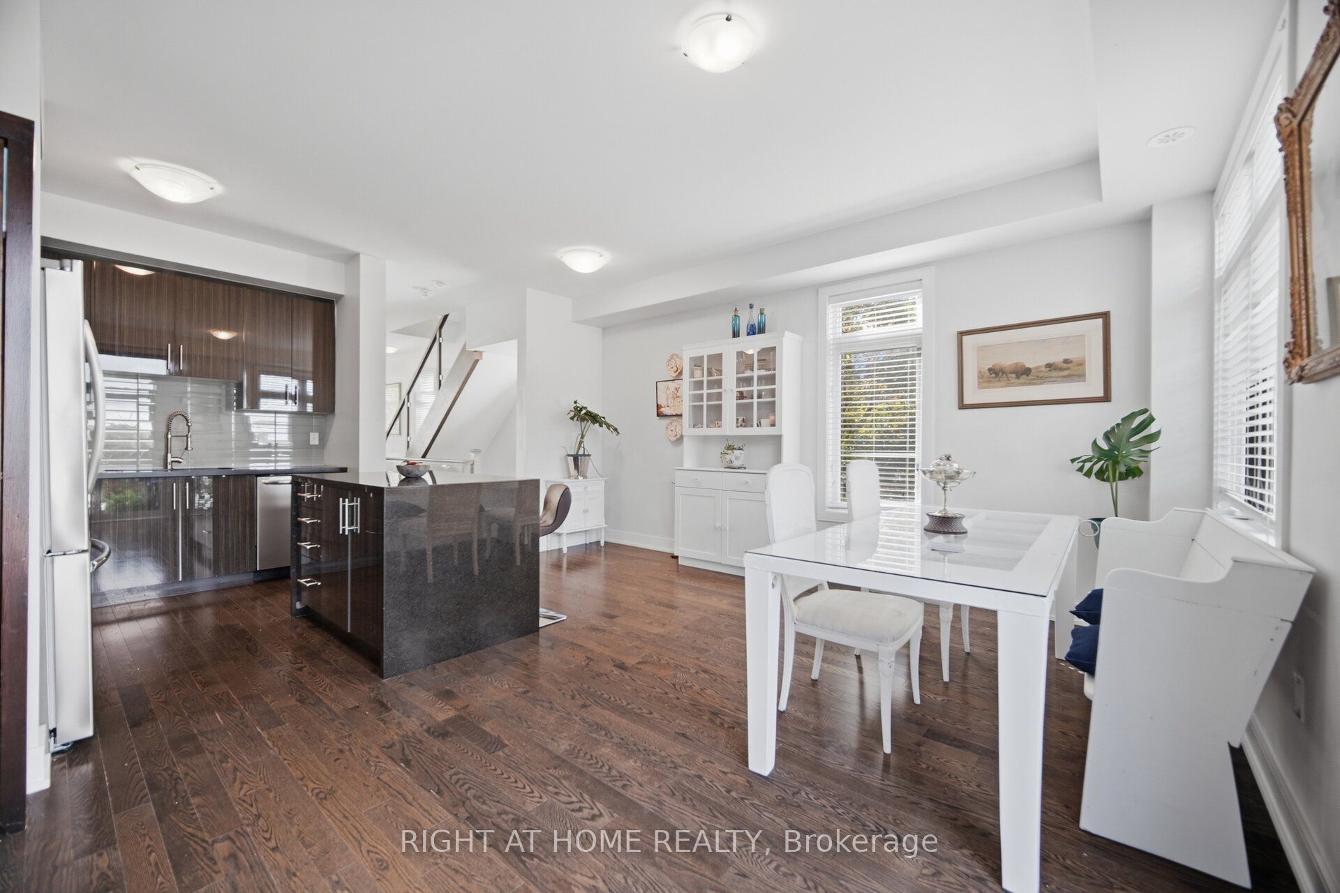 36 Whitehorn Lane Property Photo 16