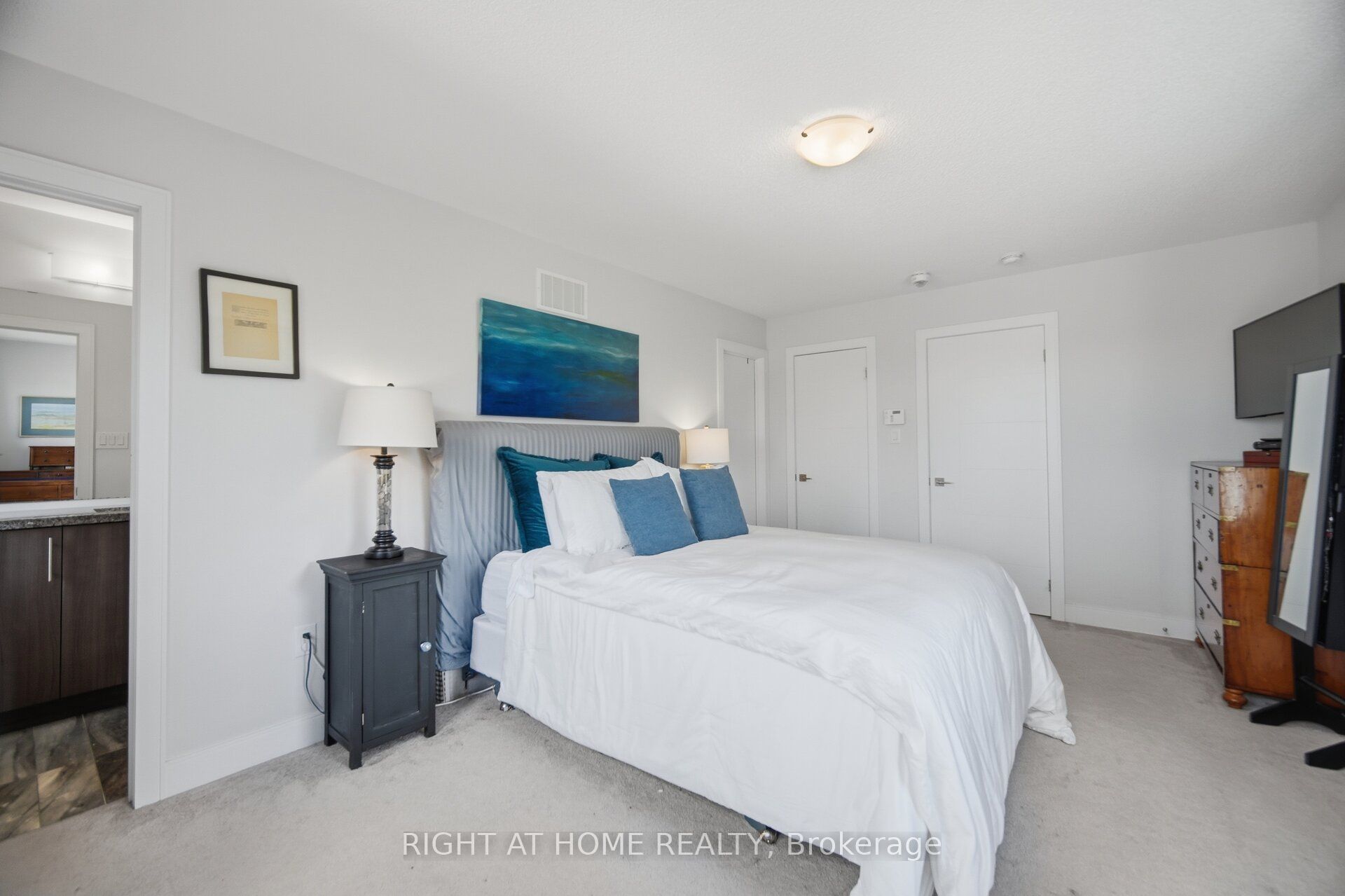 36 Whitehorn Lane Property Photo 27