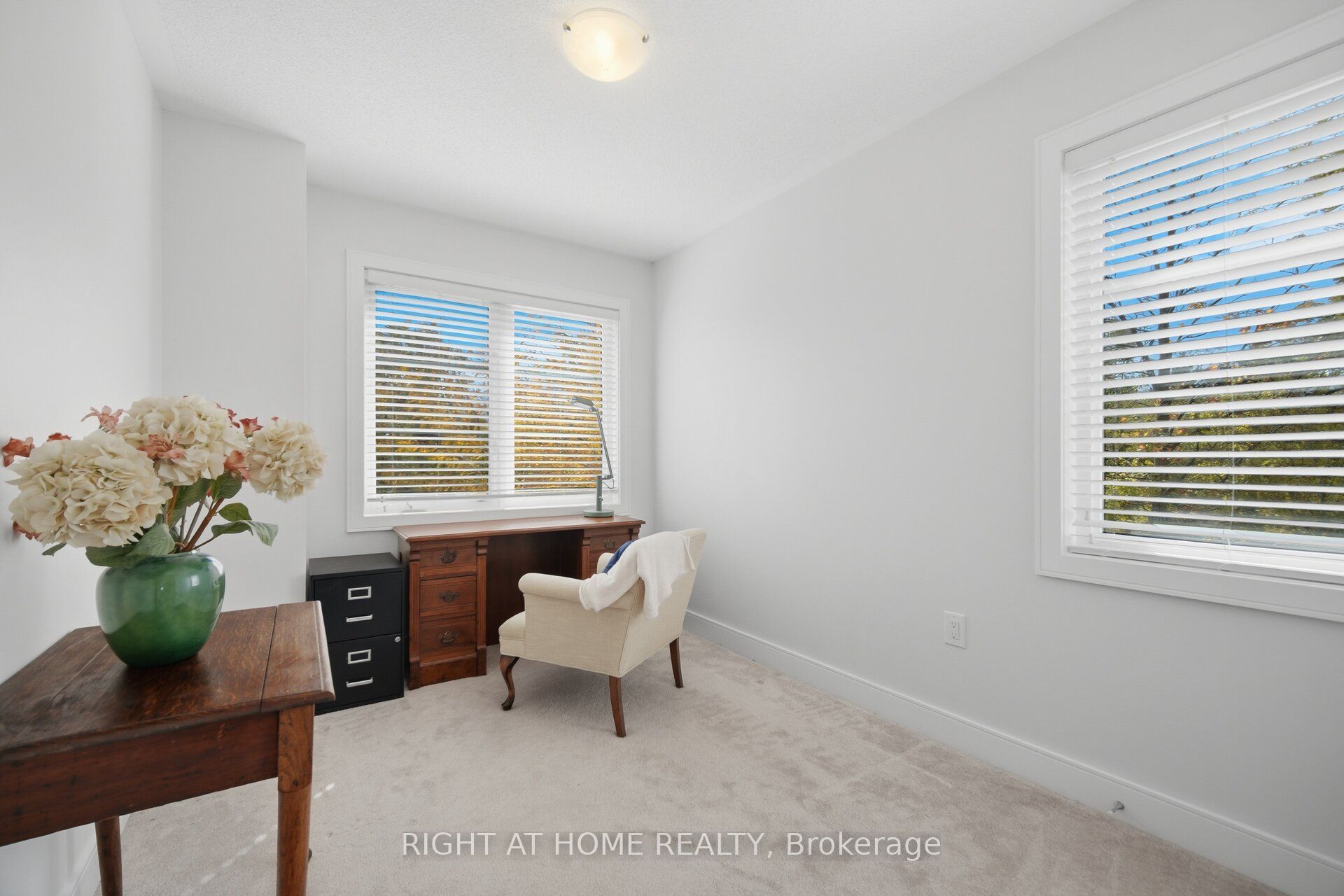 36 Whitehorn Lane Property Photo 34