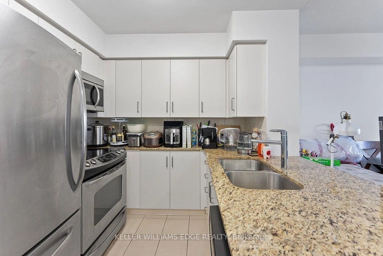 215 Sherway Gardens Road 809 Property Photo 2