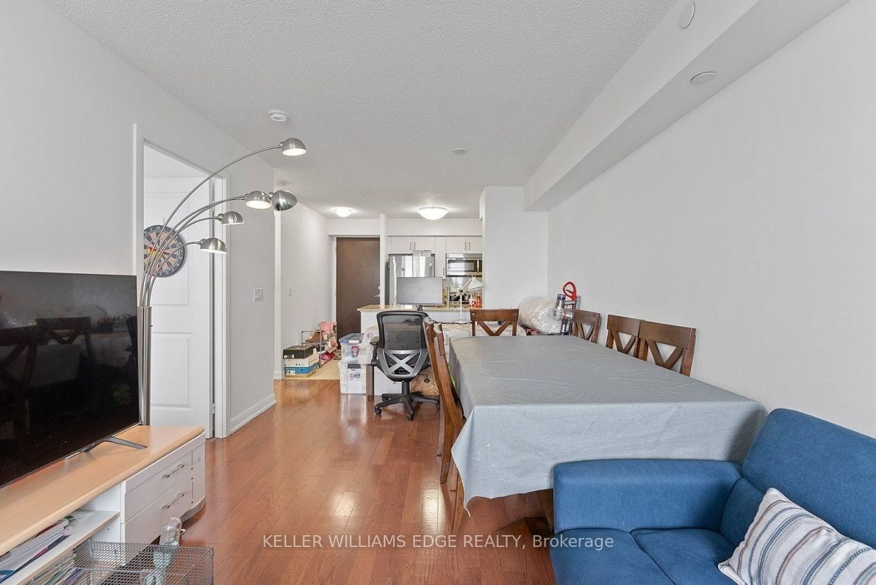 215 Sherway Gardens Road 809 Property Photo 9