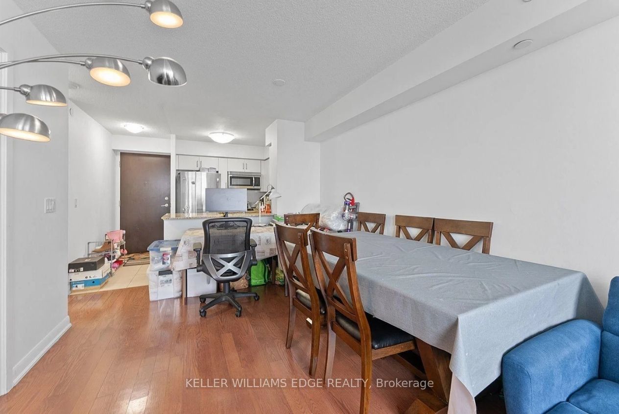 215 Sherway Gardens Road 809 Property Photo 10