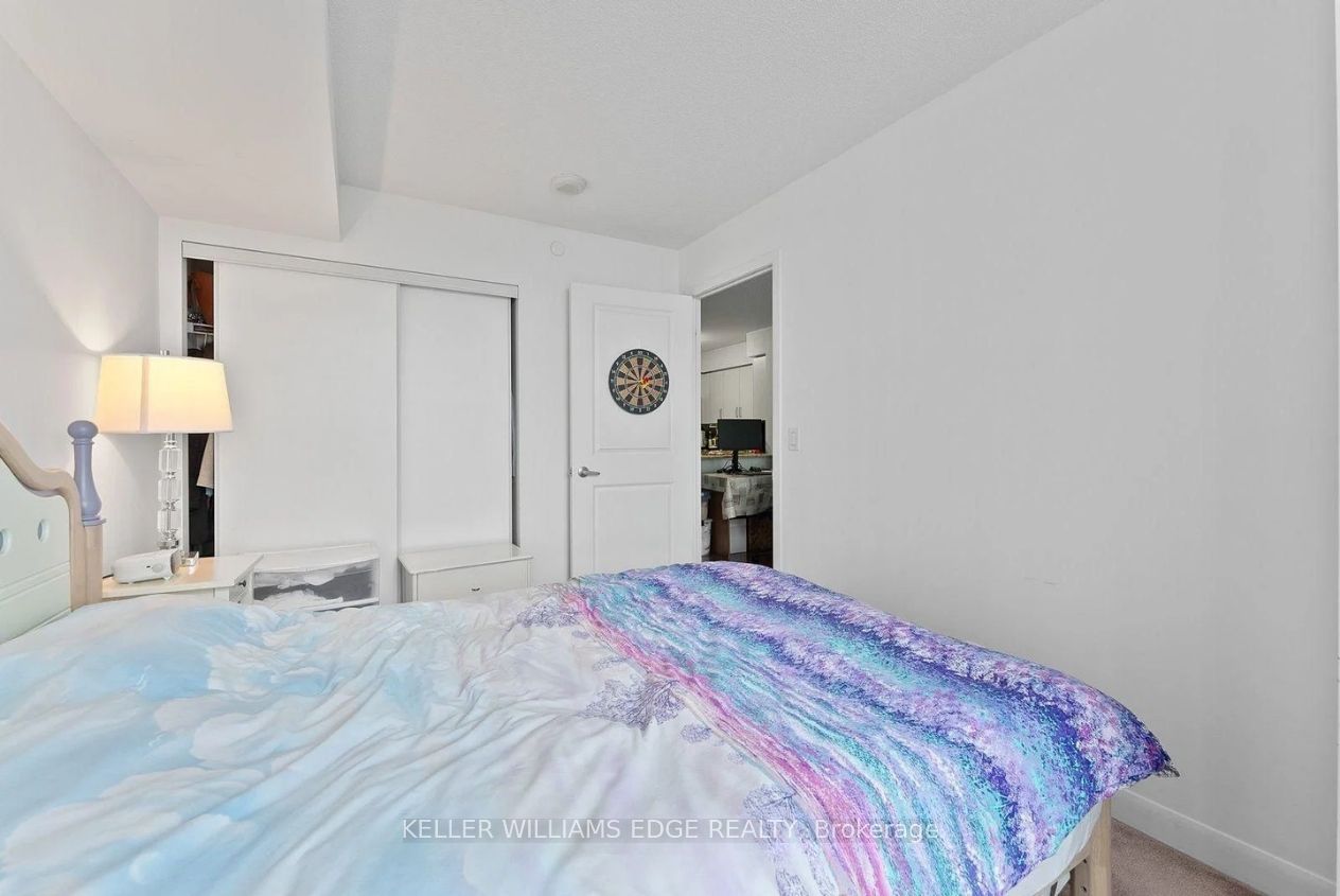 215 Sherway Gardens Road 809 Property Photo 13