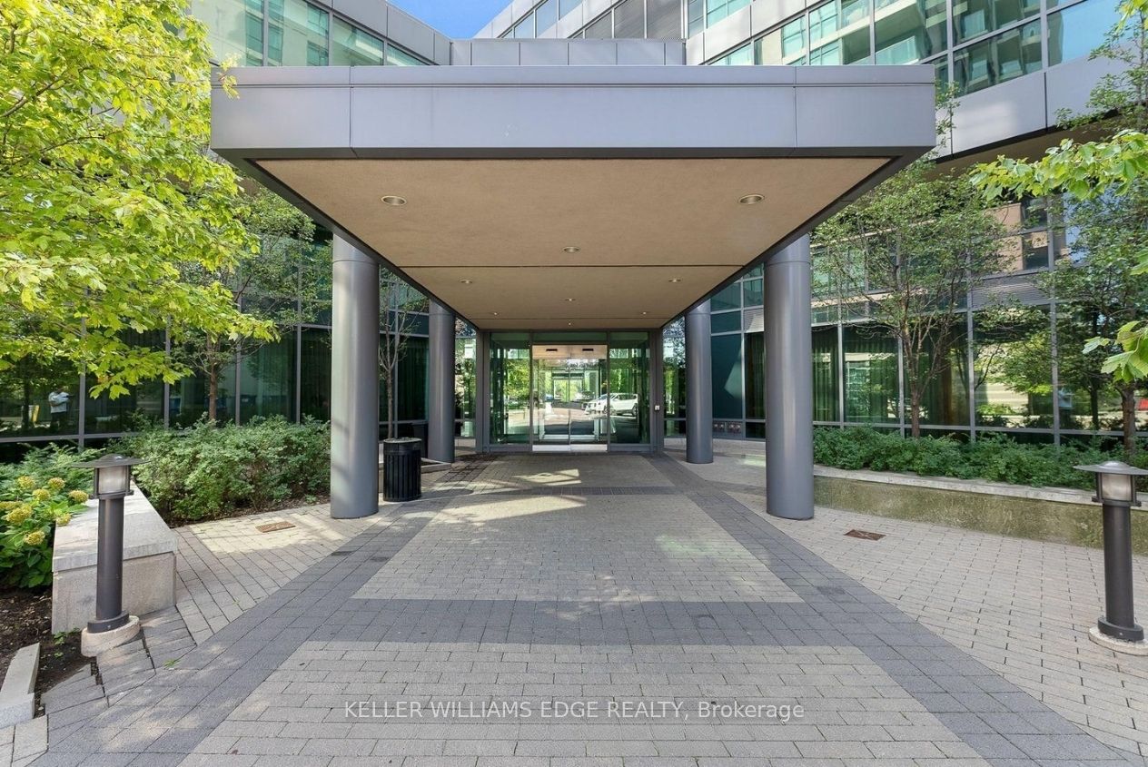215 Sherway Gardens Road 809 Property Photo 20