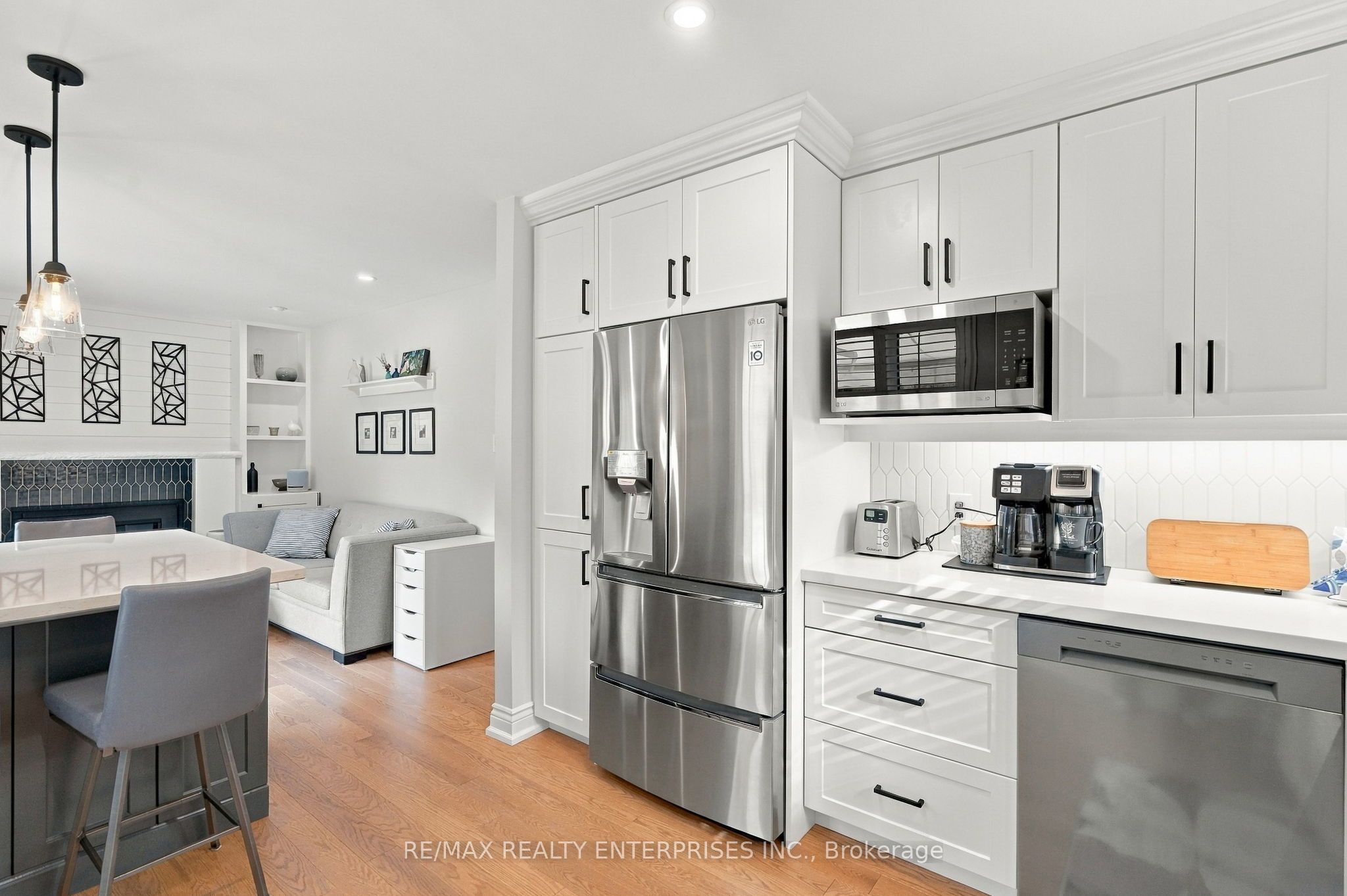 188 Summerfield Drive Property Photo 12