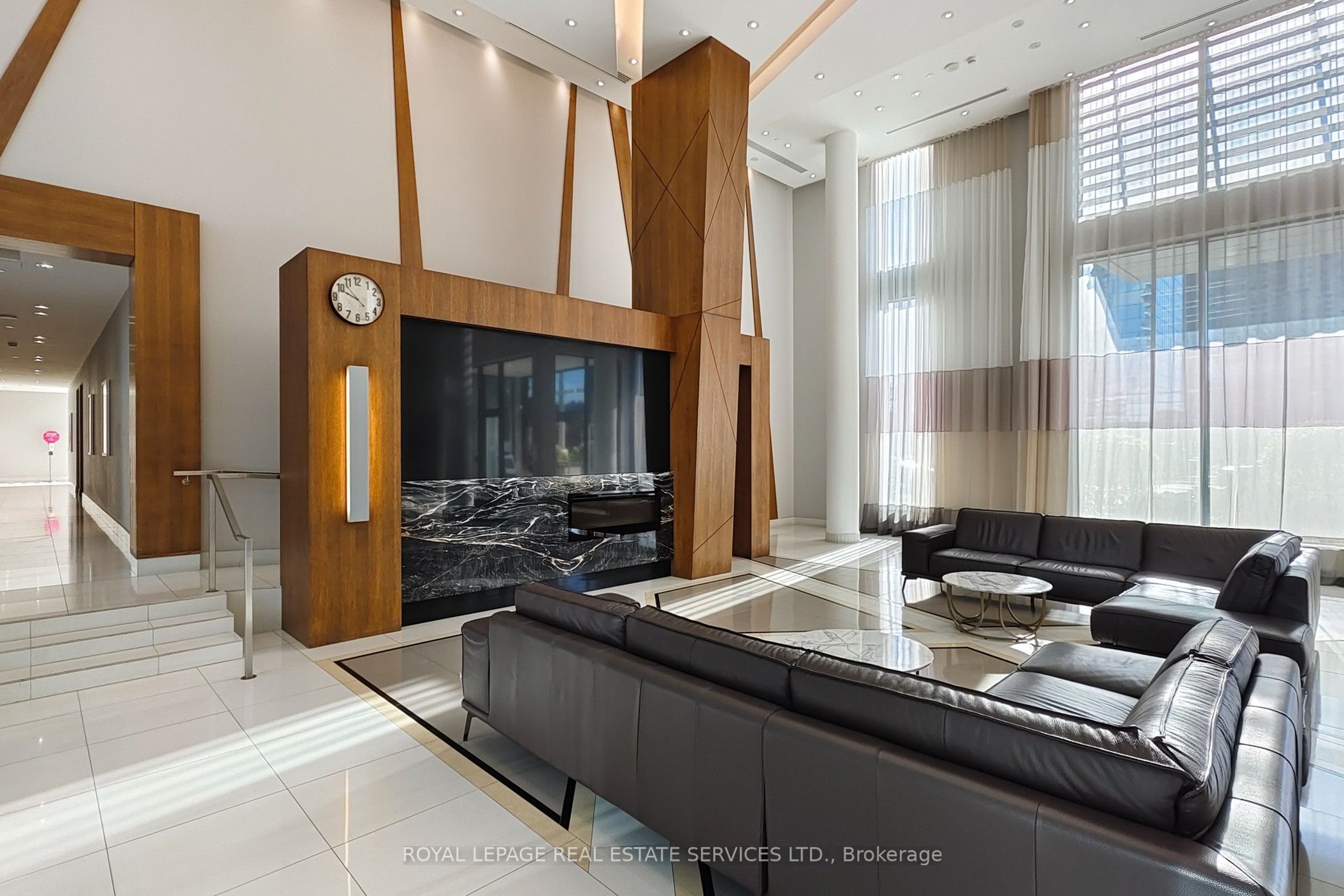 55 Eglinton Avenue W 1701 Property Photo 3