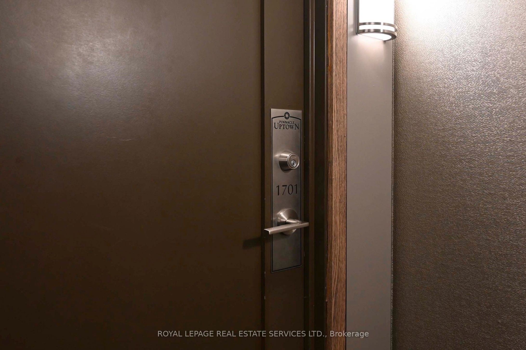 55 Eglinton Avenue W 1701 Property Photo 6