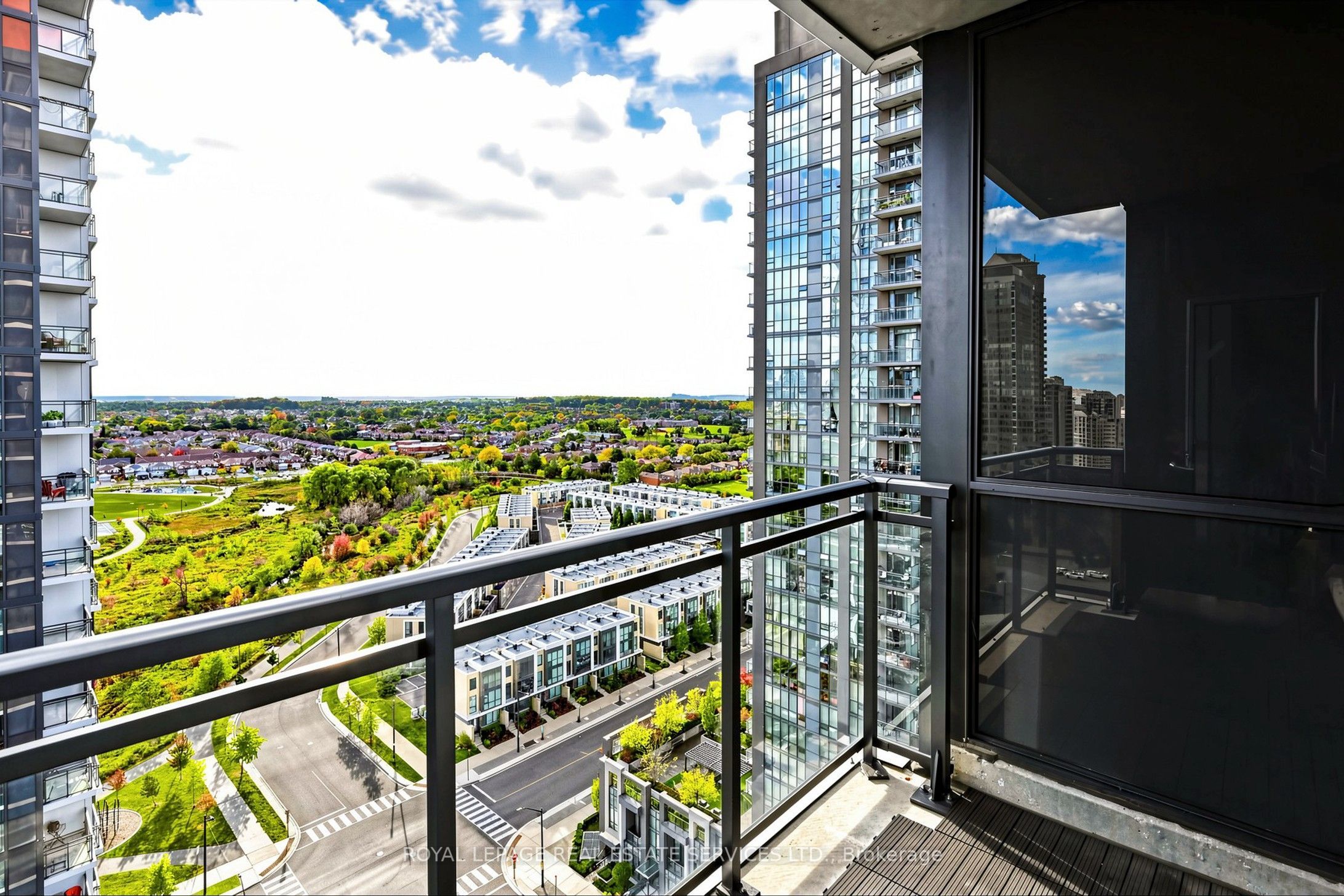 55 Eglinton Avenue W 1701 Property Photo 27