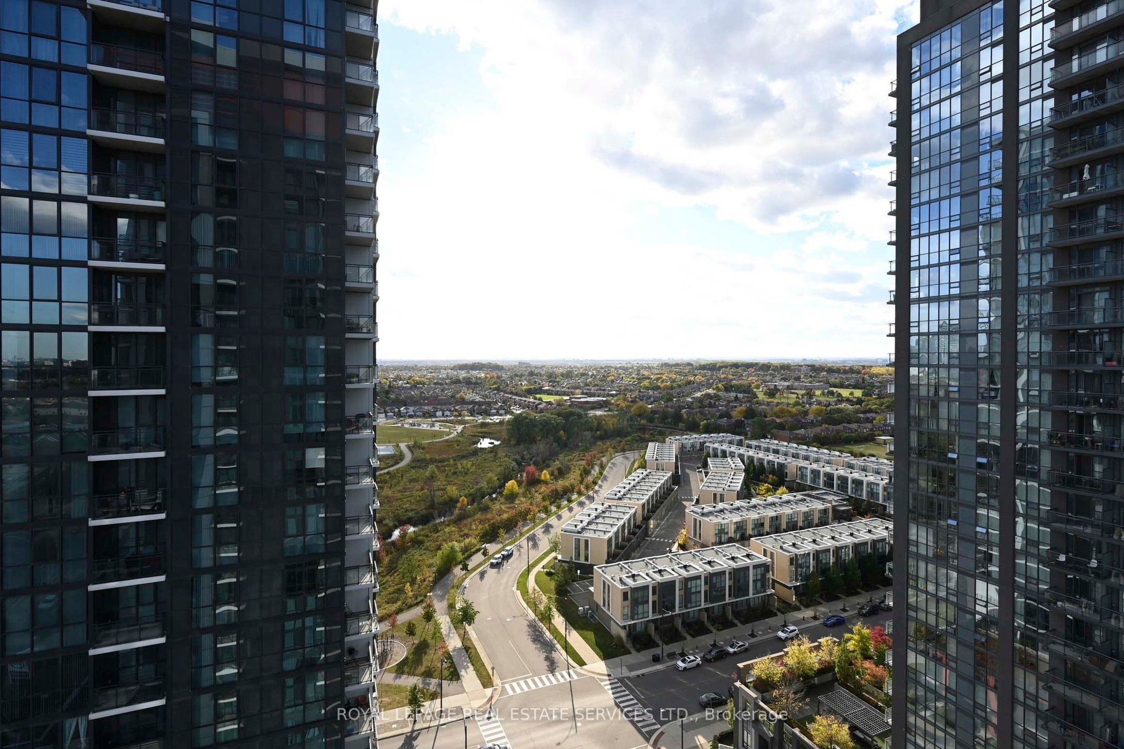 55 Eglinton Avenue W 1701 Property Photo 32