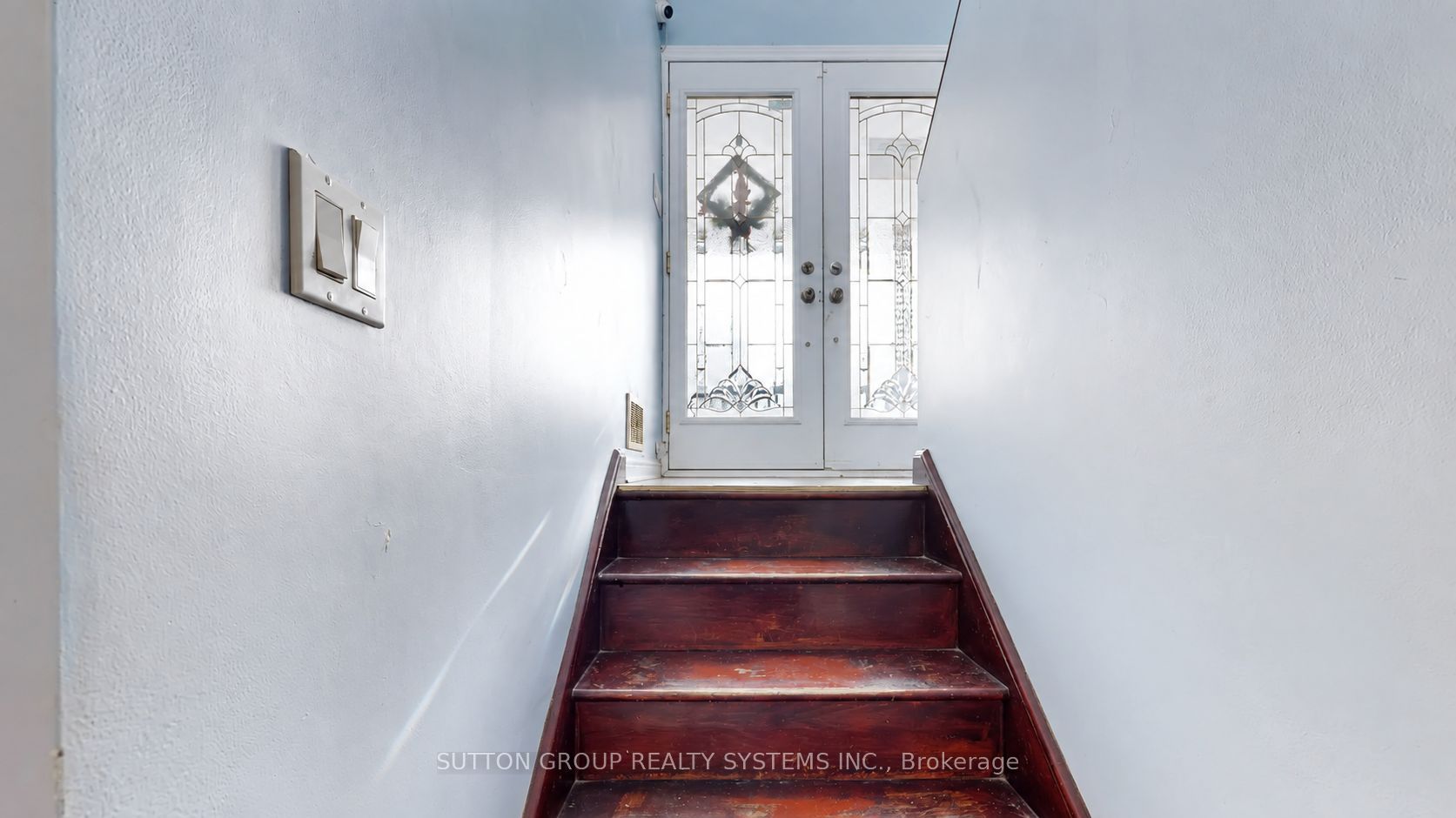 30 Coronado Court Property Photo 10