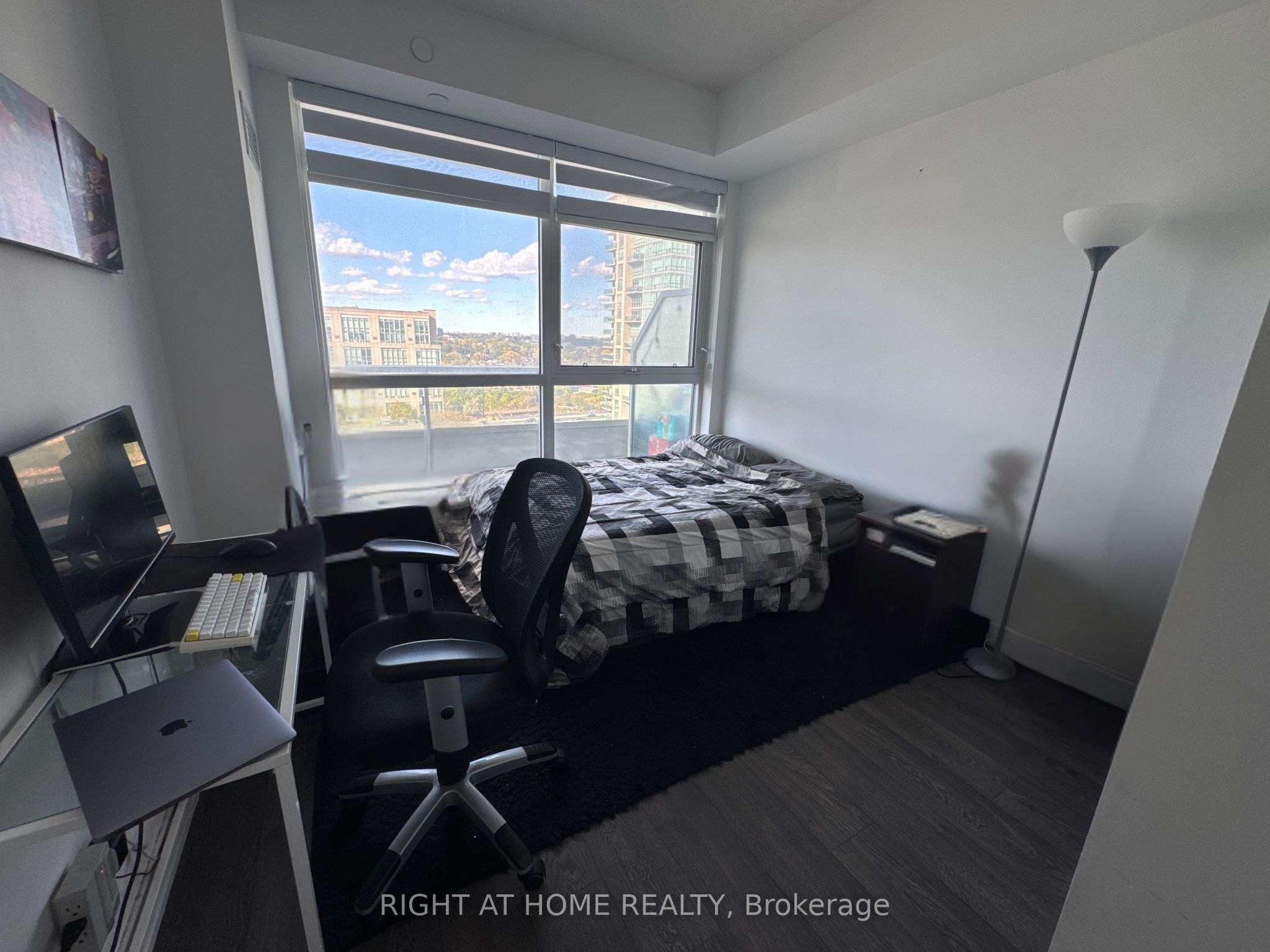 251 Manitoba Street 1411 Property Photo 13