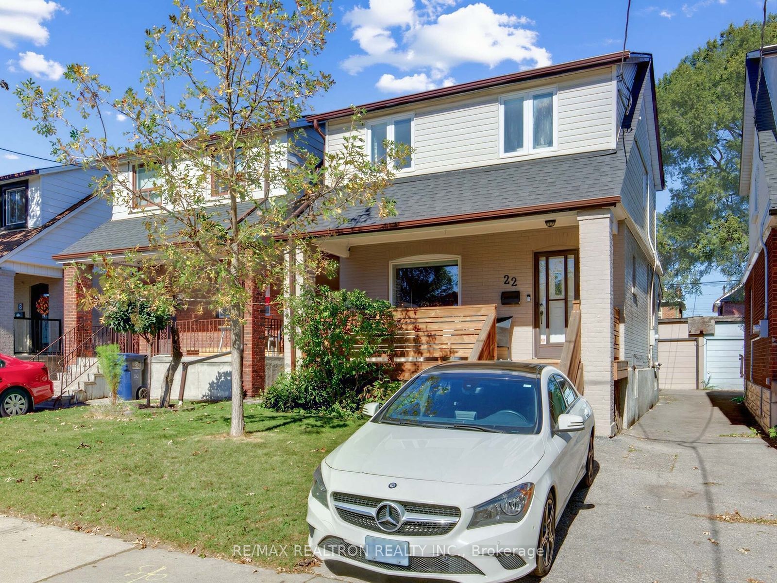 22 Mahoney Avenue Property Photo 2