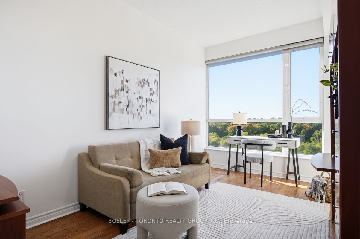 2662 Bloor Street W 1001 Property Photo 14