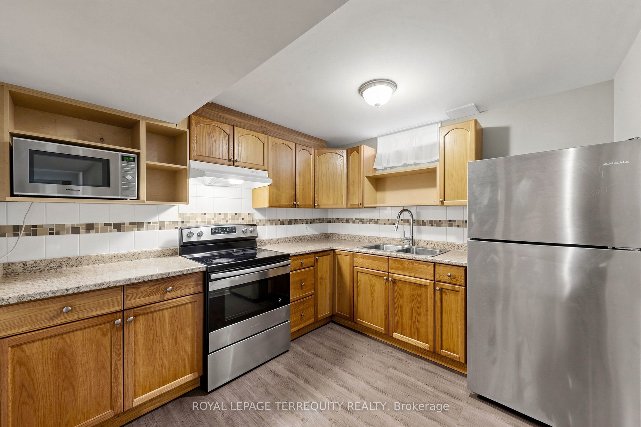 90 Brisdale Drive Basement Property Photo 3