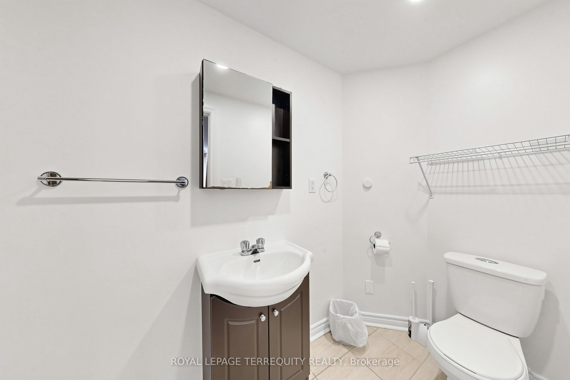90 Brisdale Drive Basement Property Photo 13