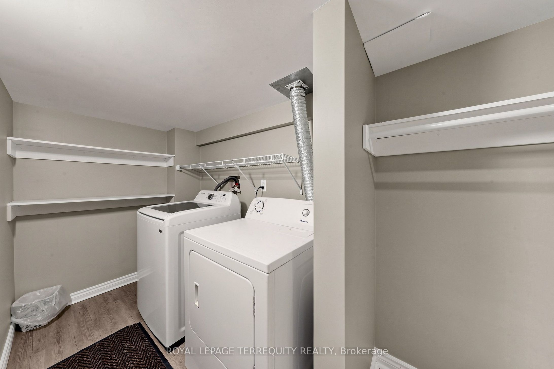 90 Brisdale Drive Basement Property Photo 20