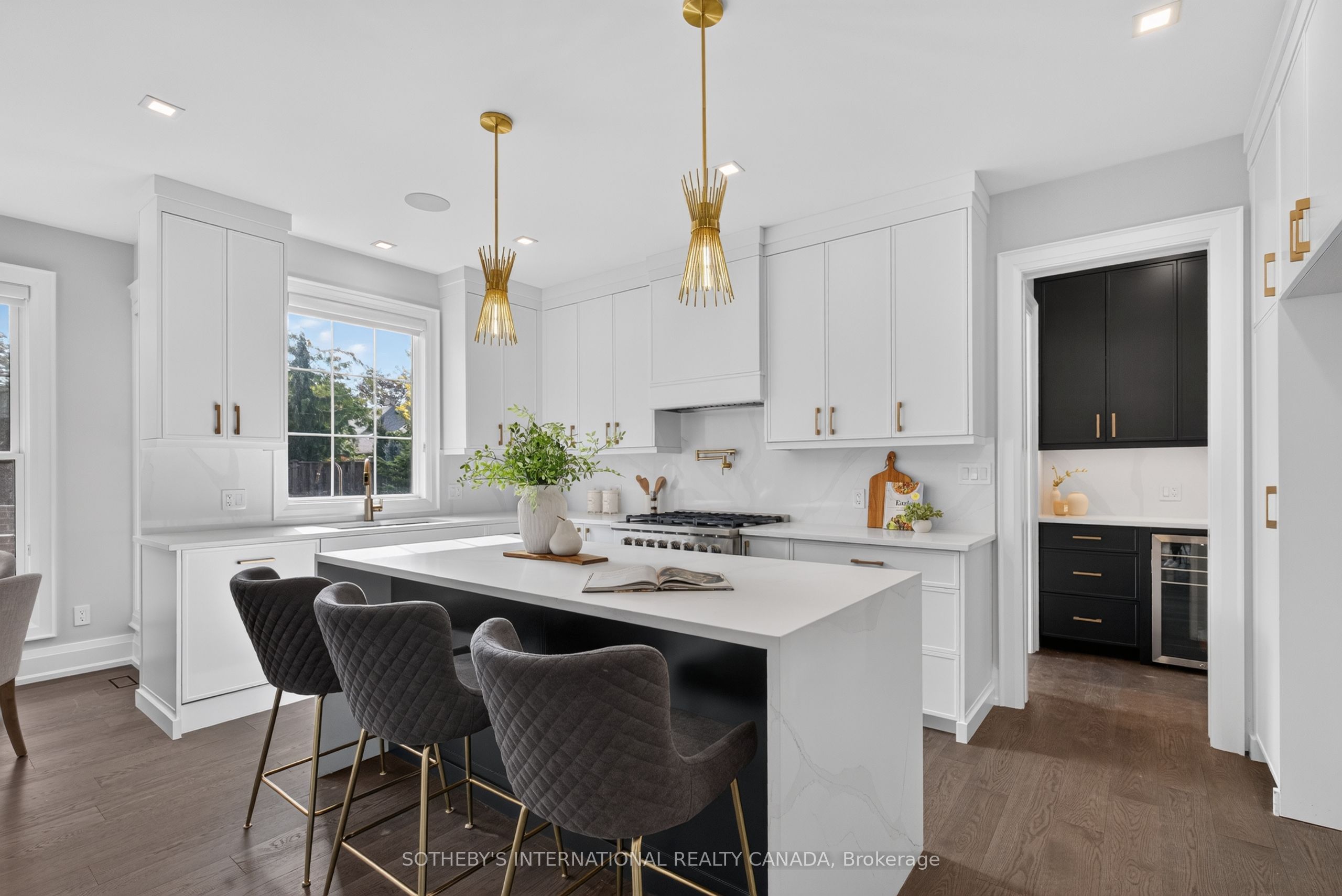 84 John Street Property Photo 16